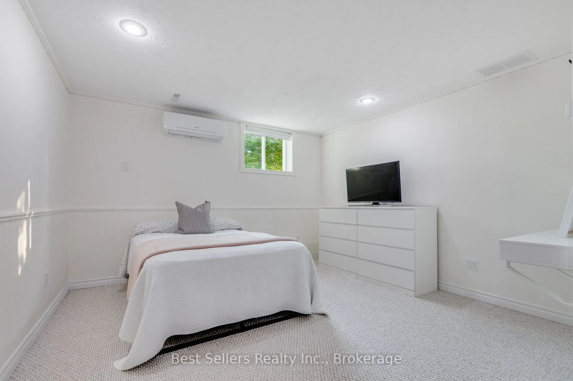 14 Pioneer Ridge Court