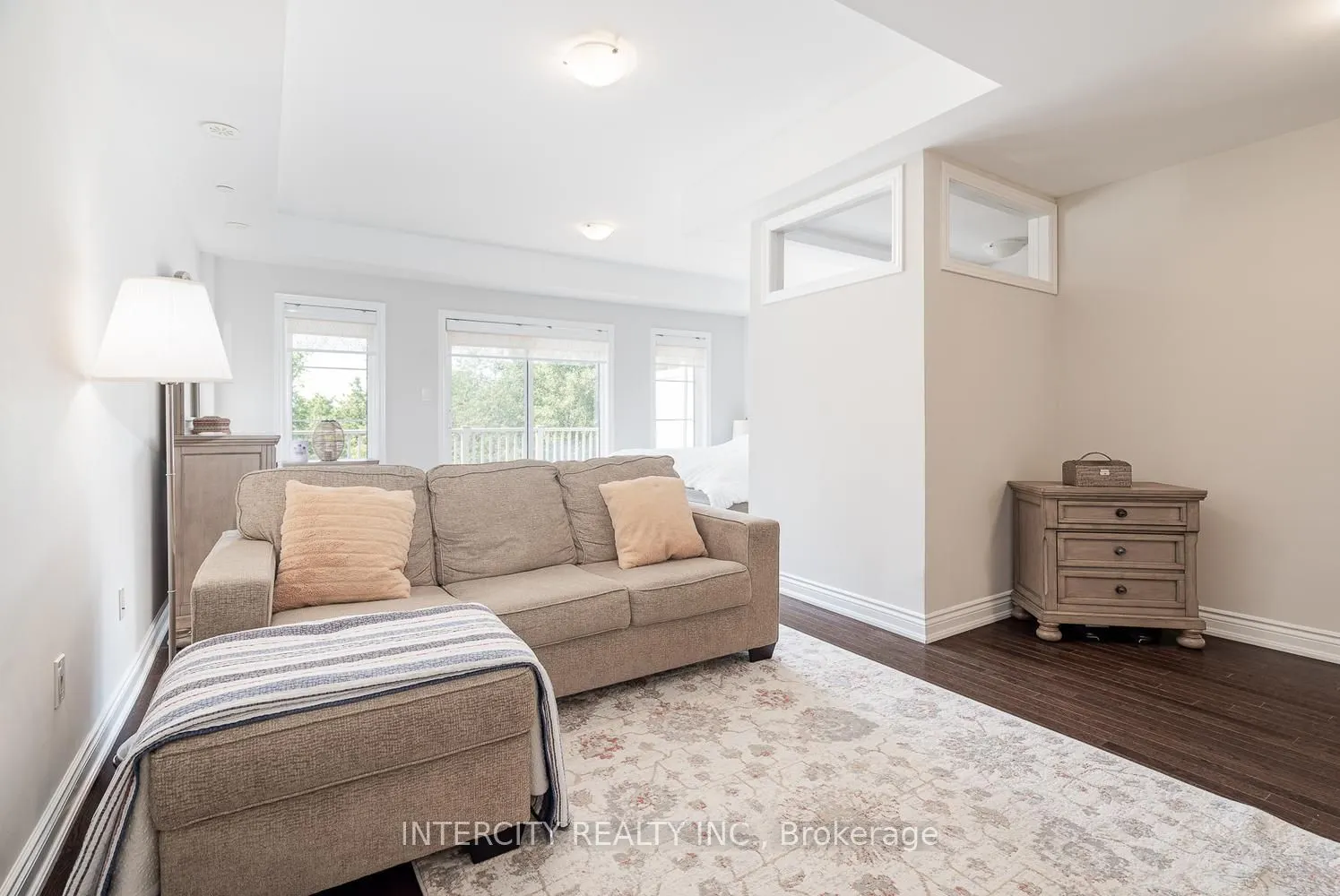 1331 Major Mackenzie Drive W #116