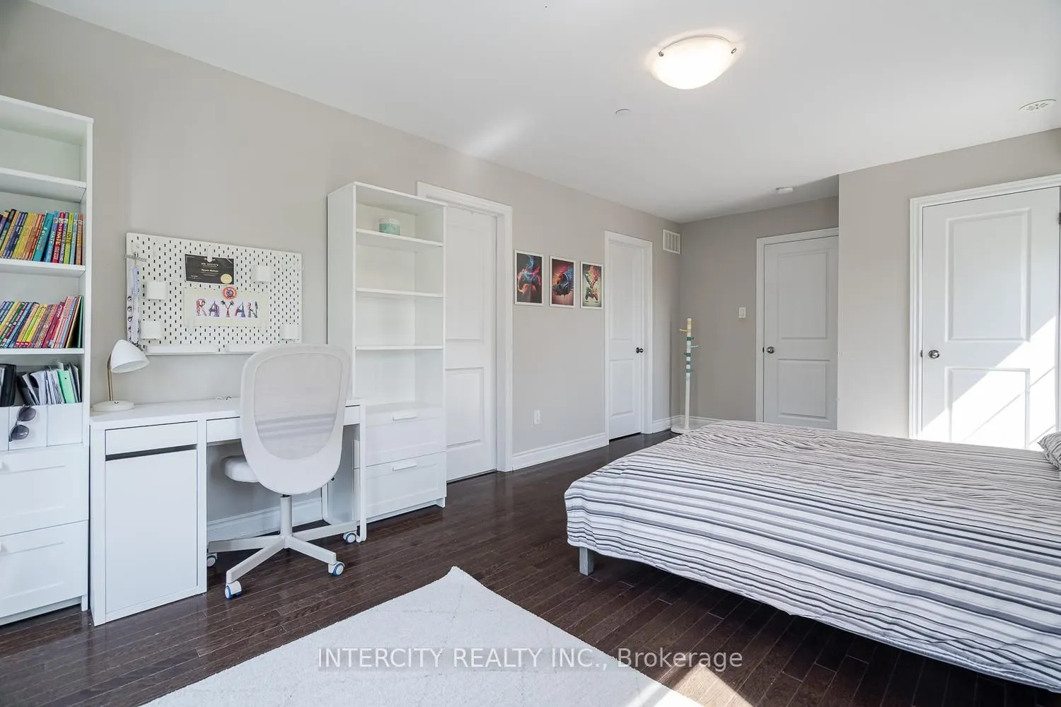 1331 Major Mackenzie Drive W #116