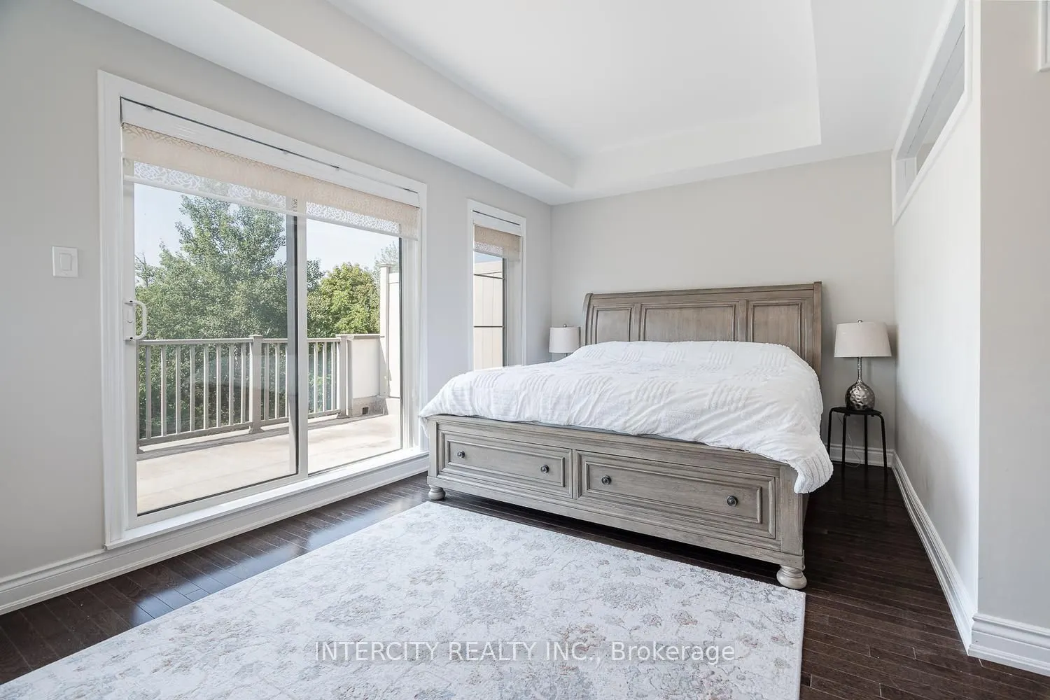 1331 Major Mackenzie Drive W #116