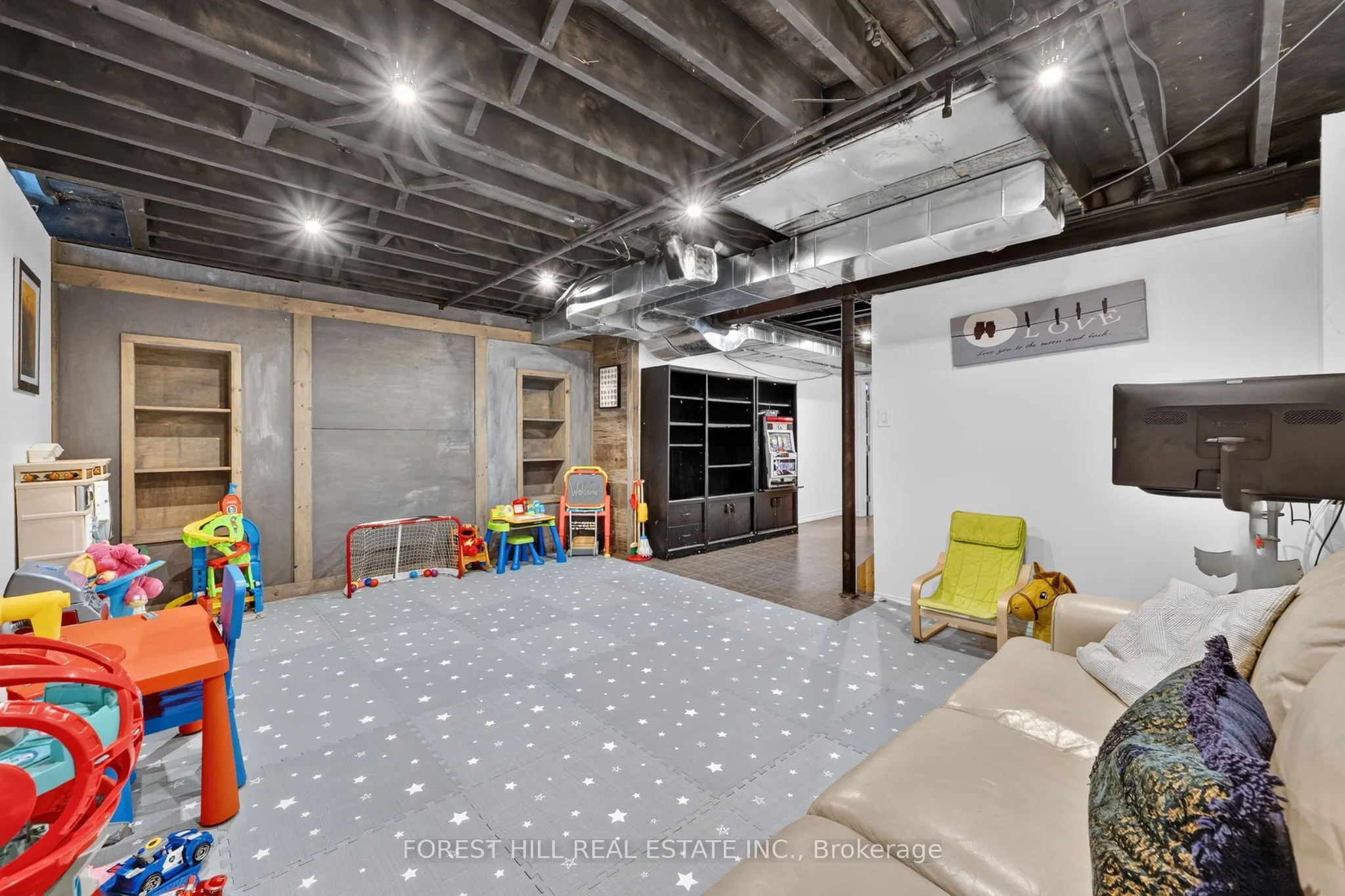 1 Teahouse Road