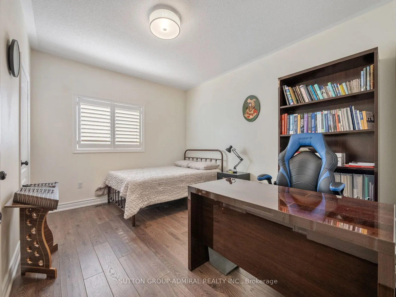 119 Blackthorn Drive