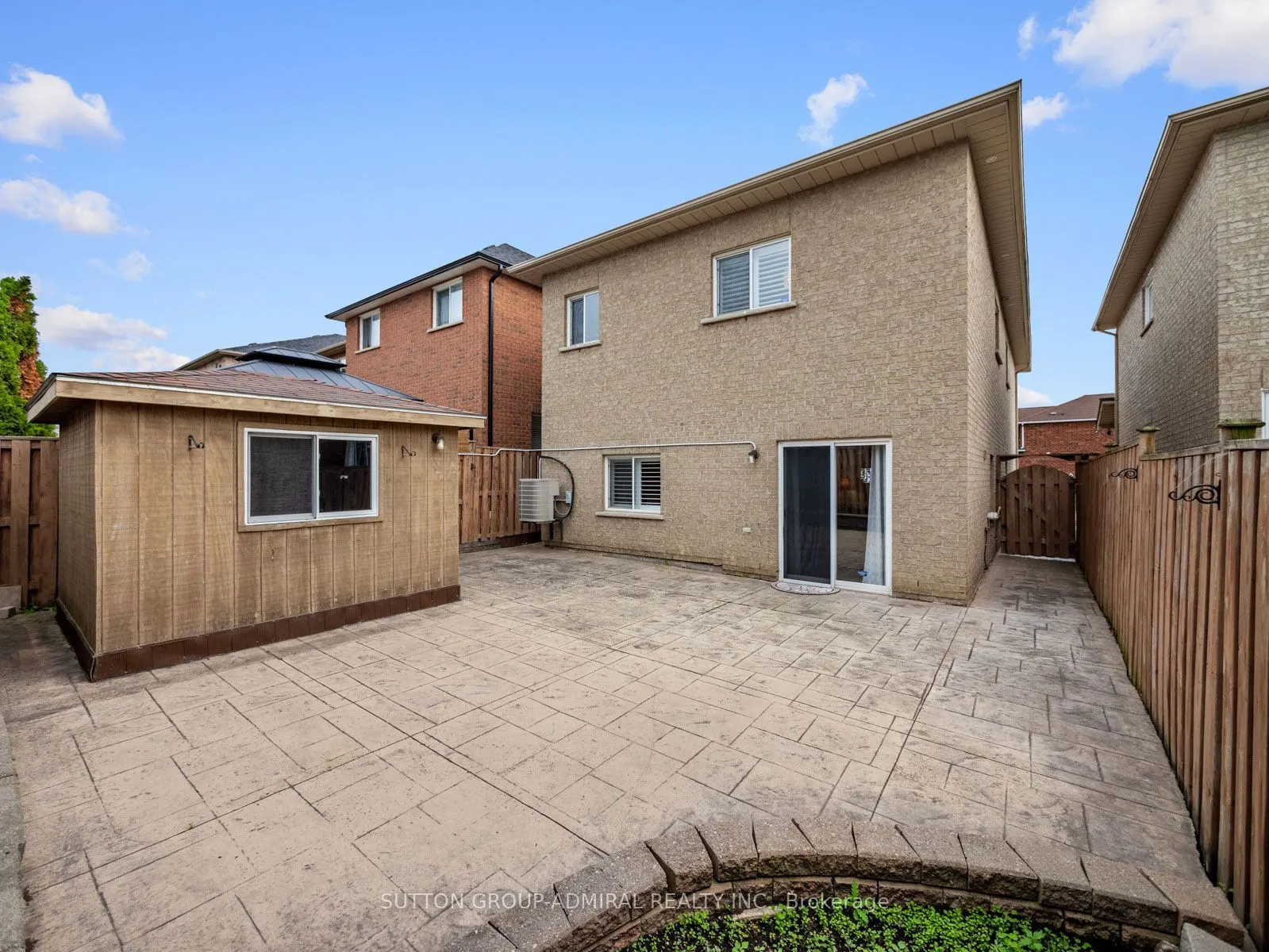 119 Blackthorn Drive