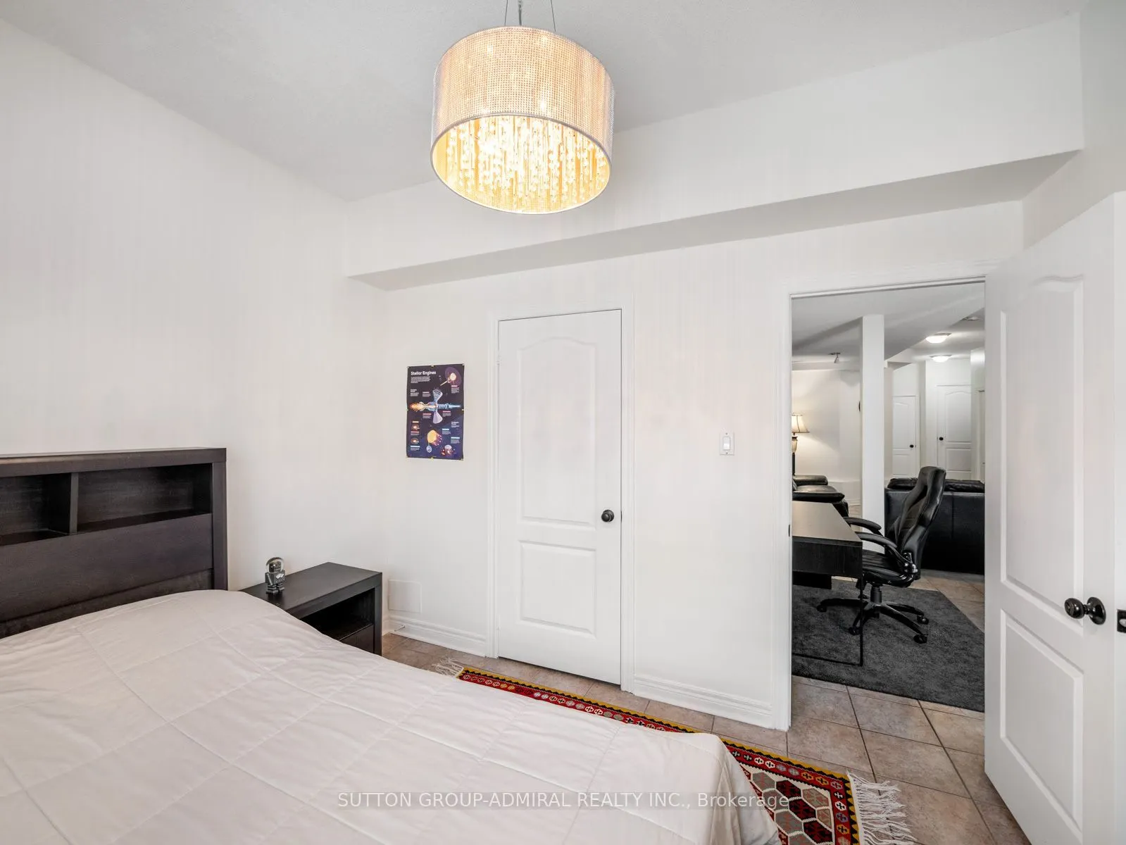 119 Blackthorn Drive