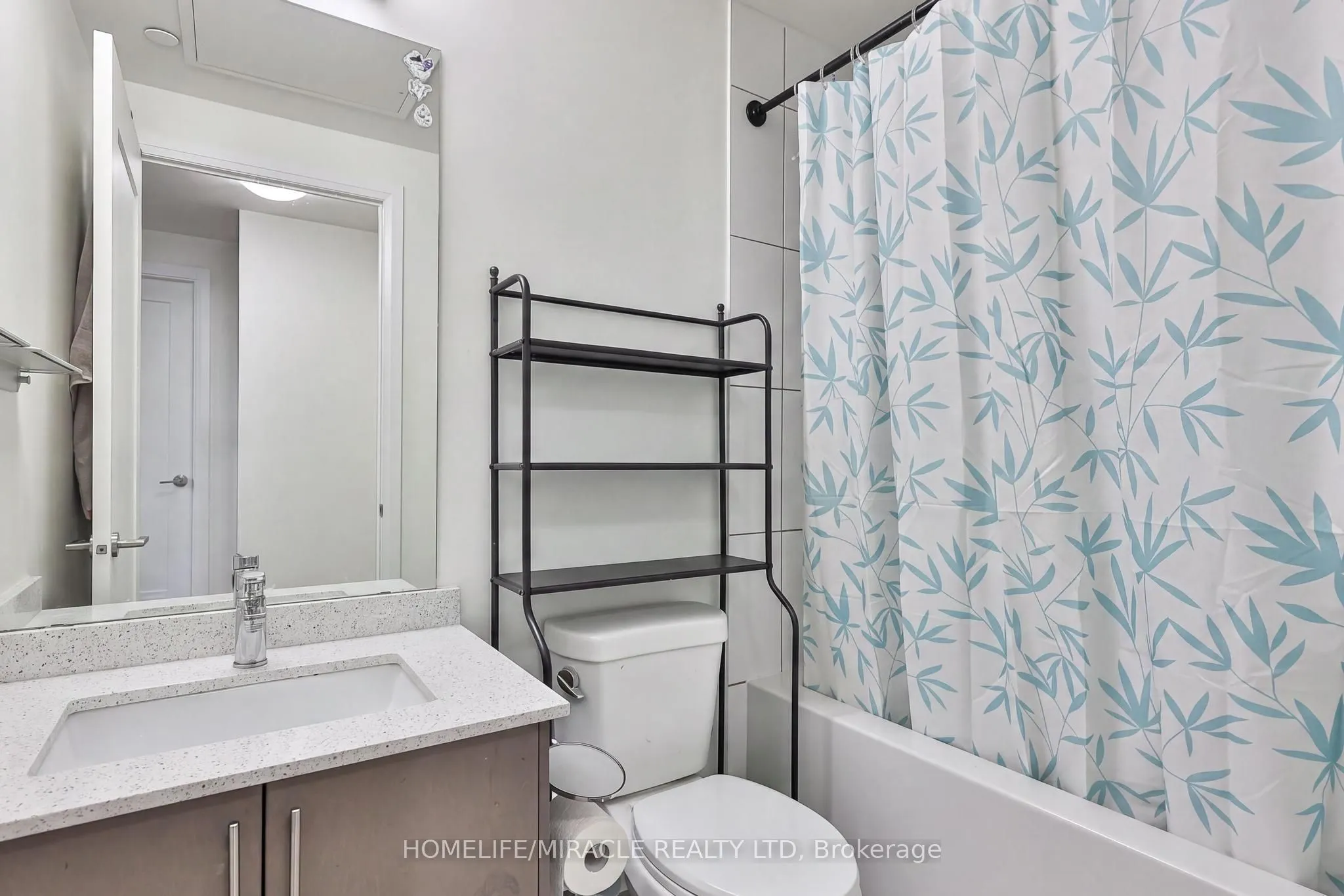 9000 Jane Street #223