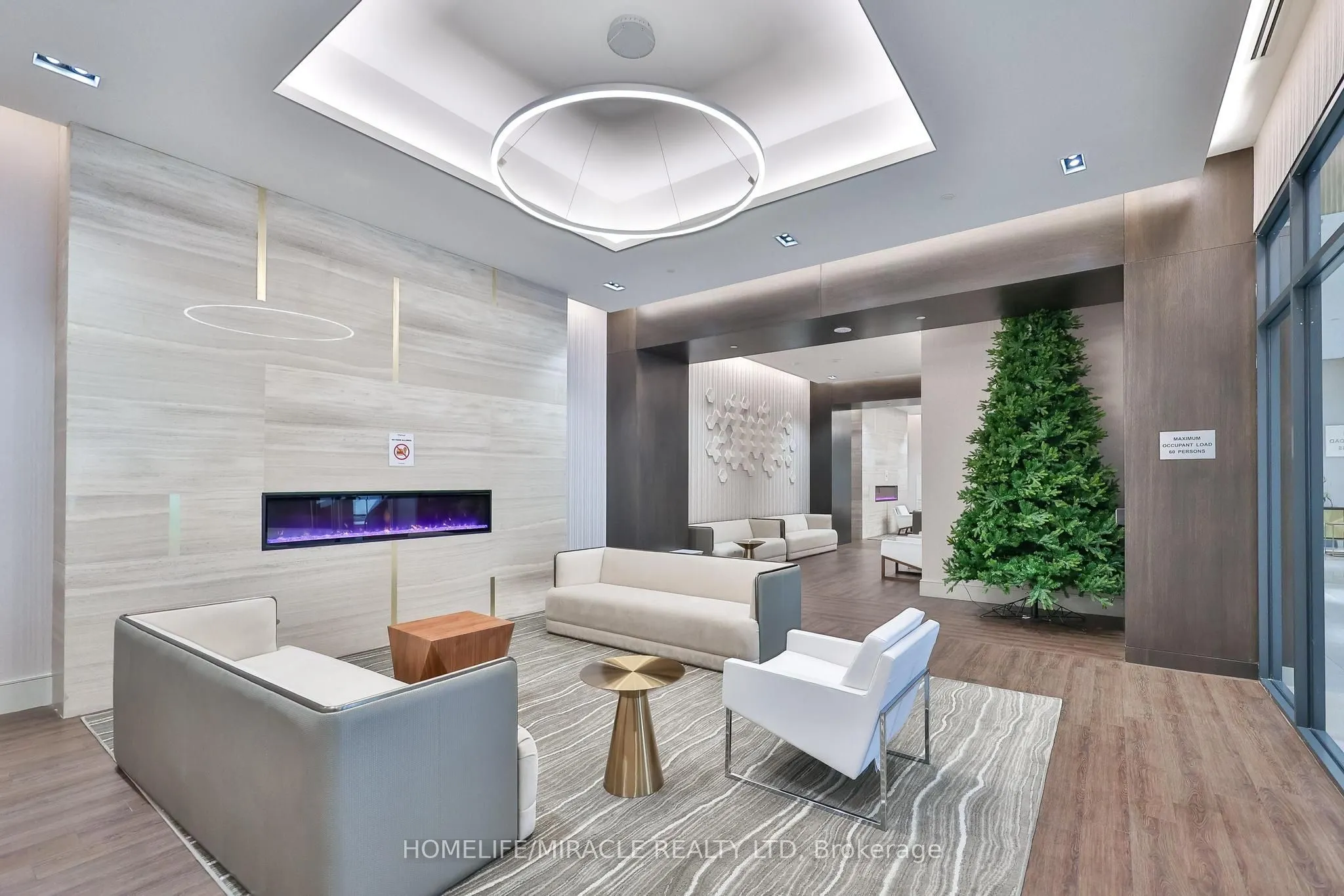 9000 Jane Street #223