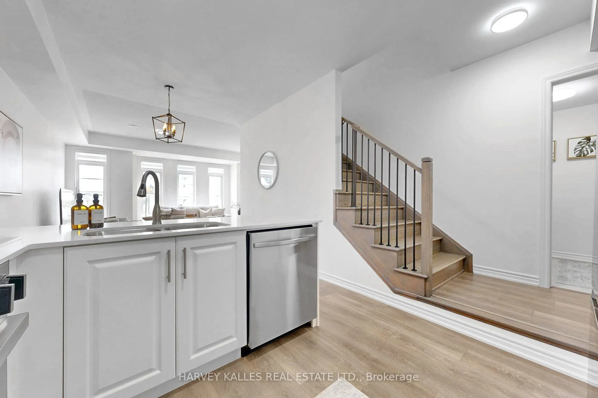 32 Mel Irving Drive