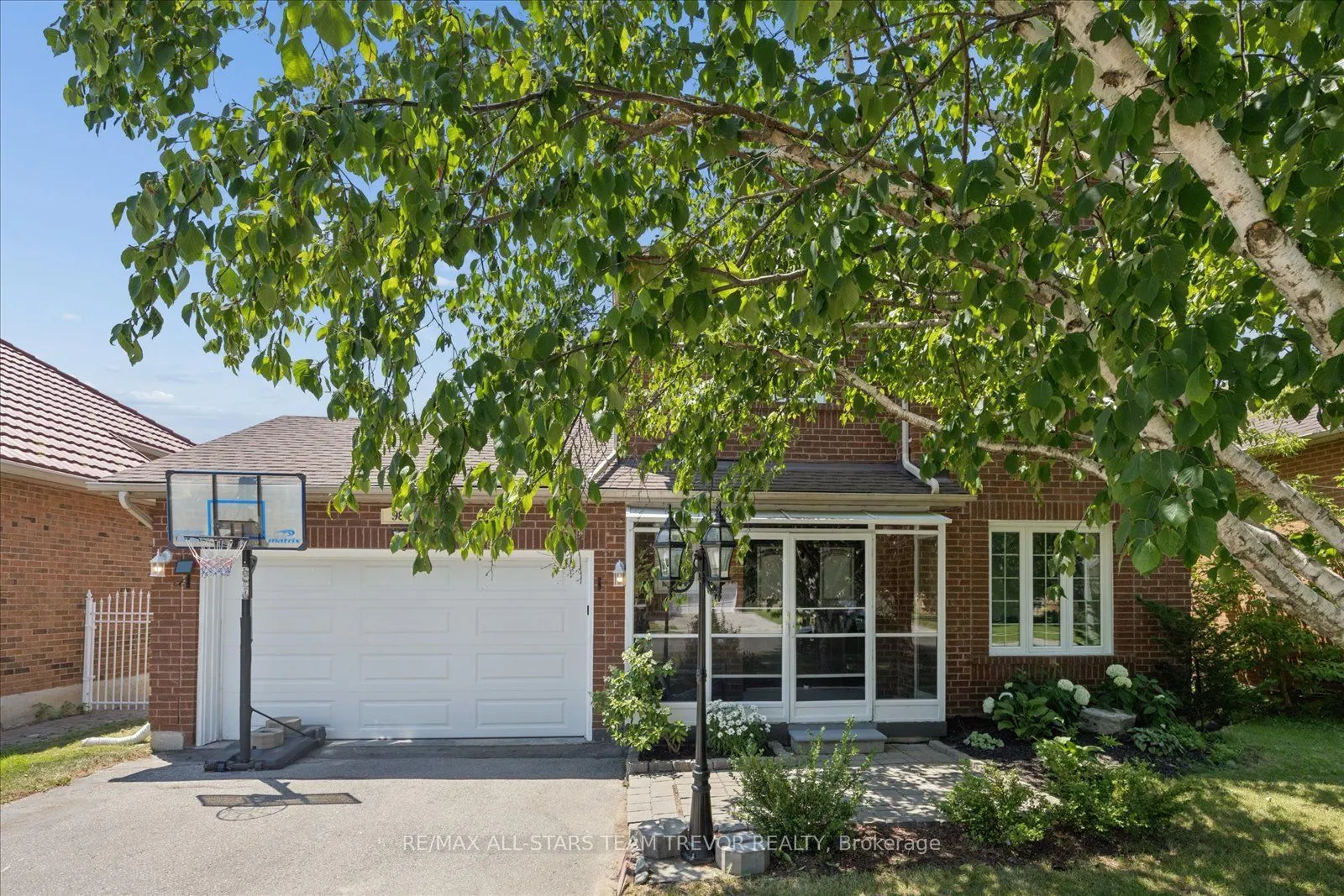 98 Carrick Avenue