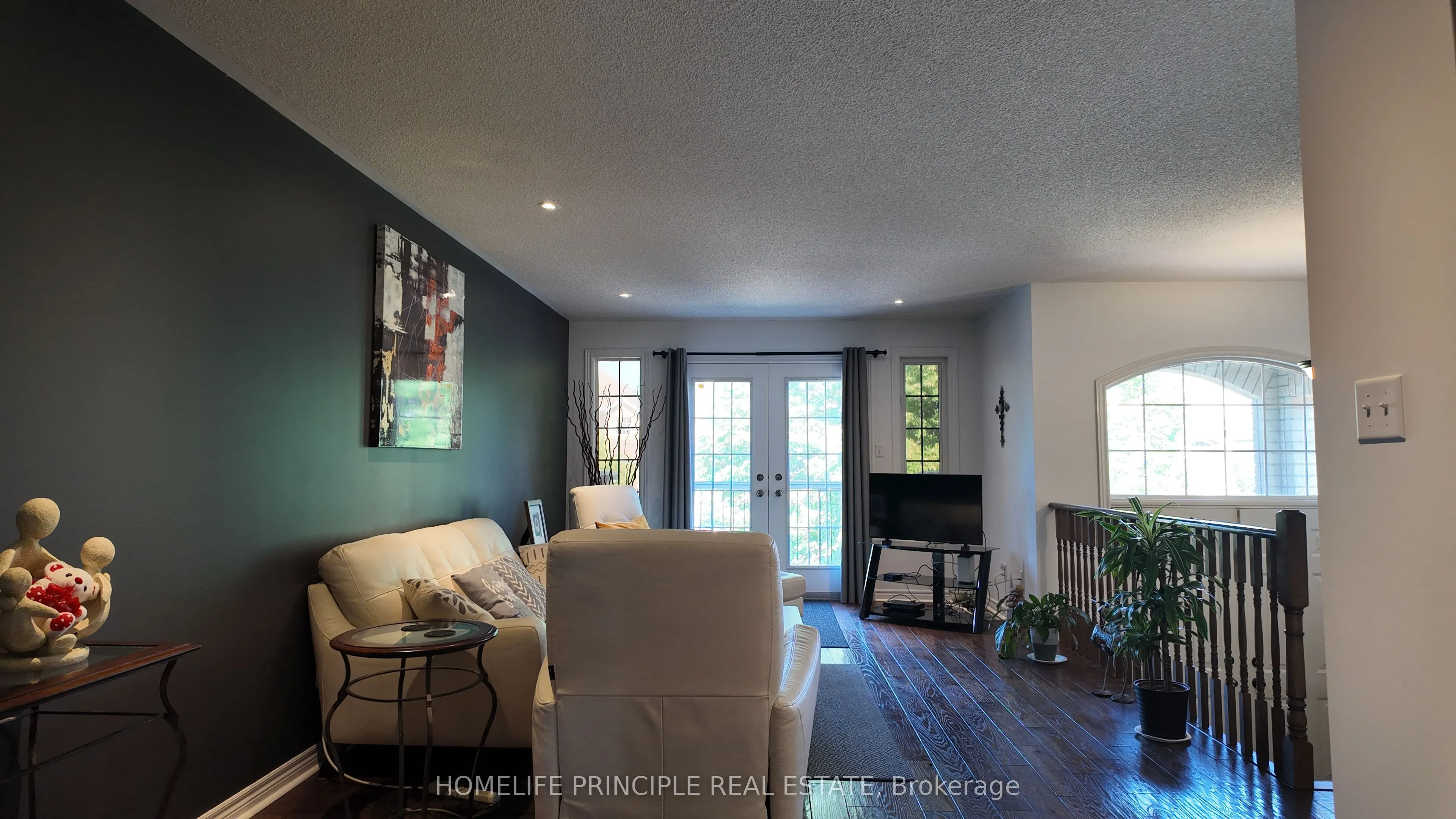 18 D'Amato Crescent E