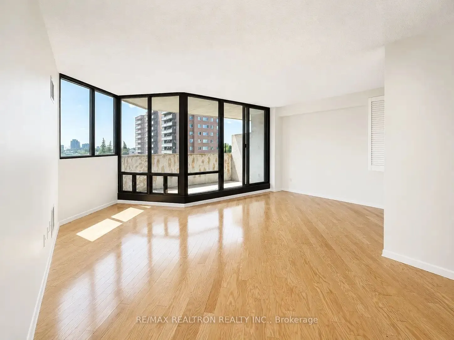 40 Baif Boulevard S #506