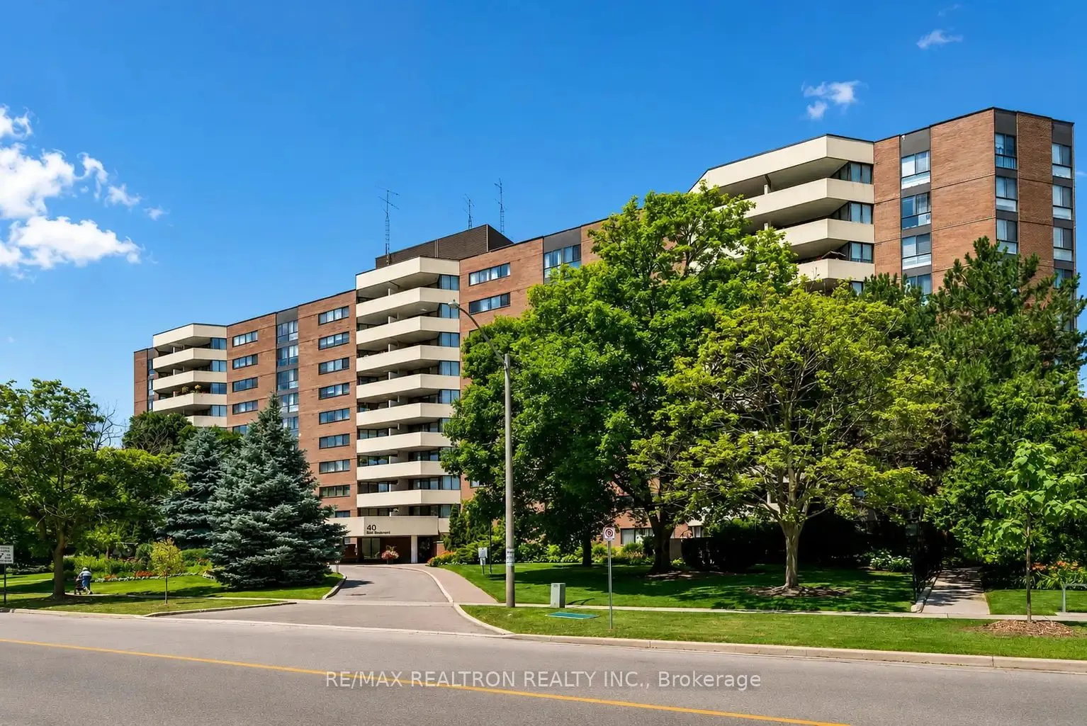 40 Baif Boulevard S #506