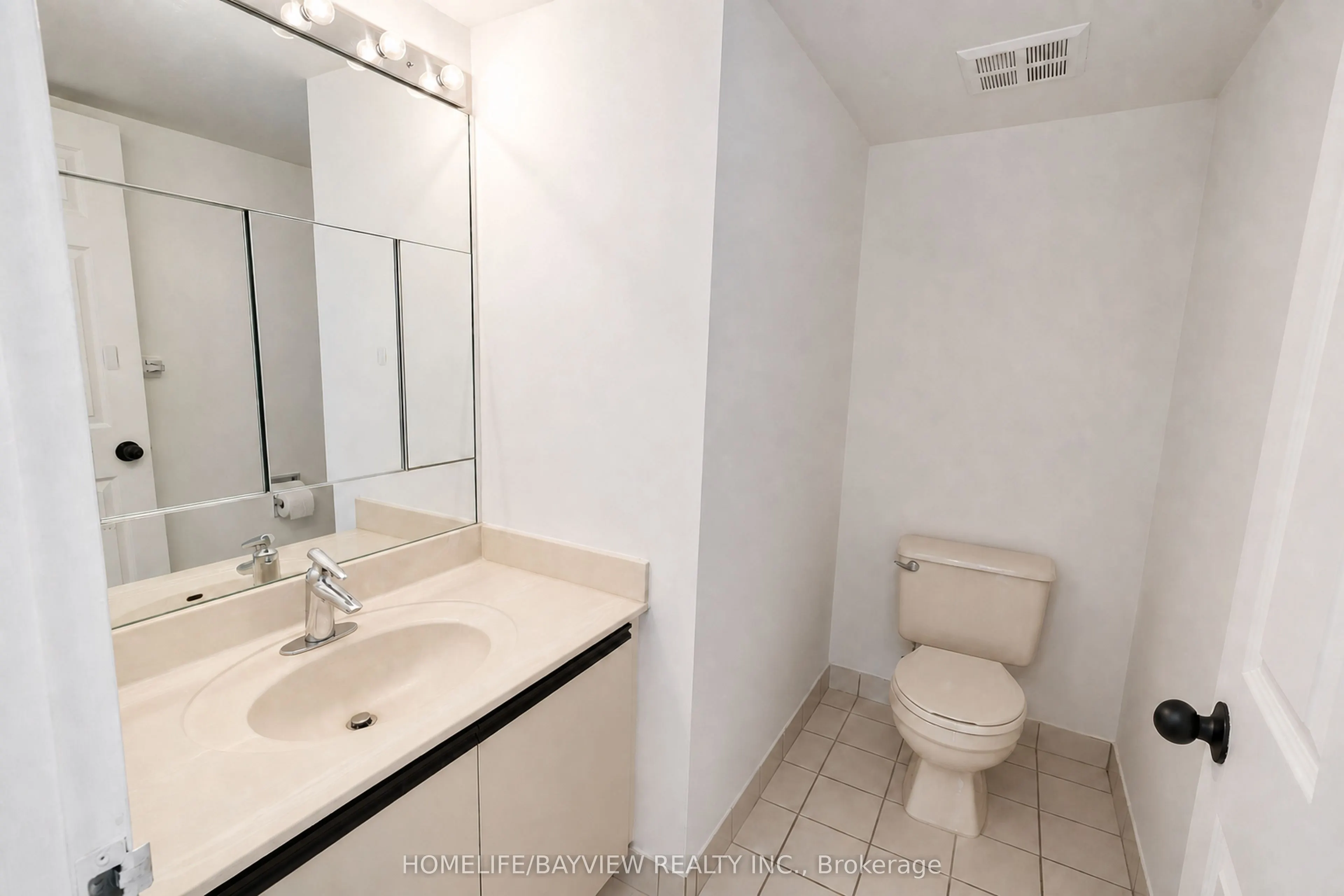 20 Harding Boulevard W #1103