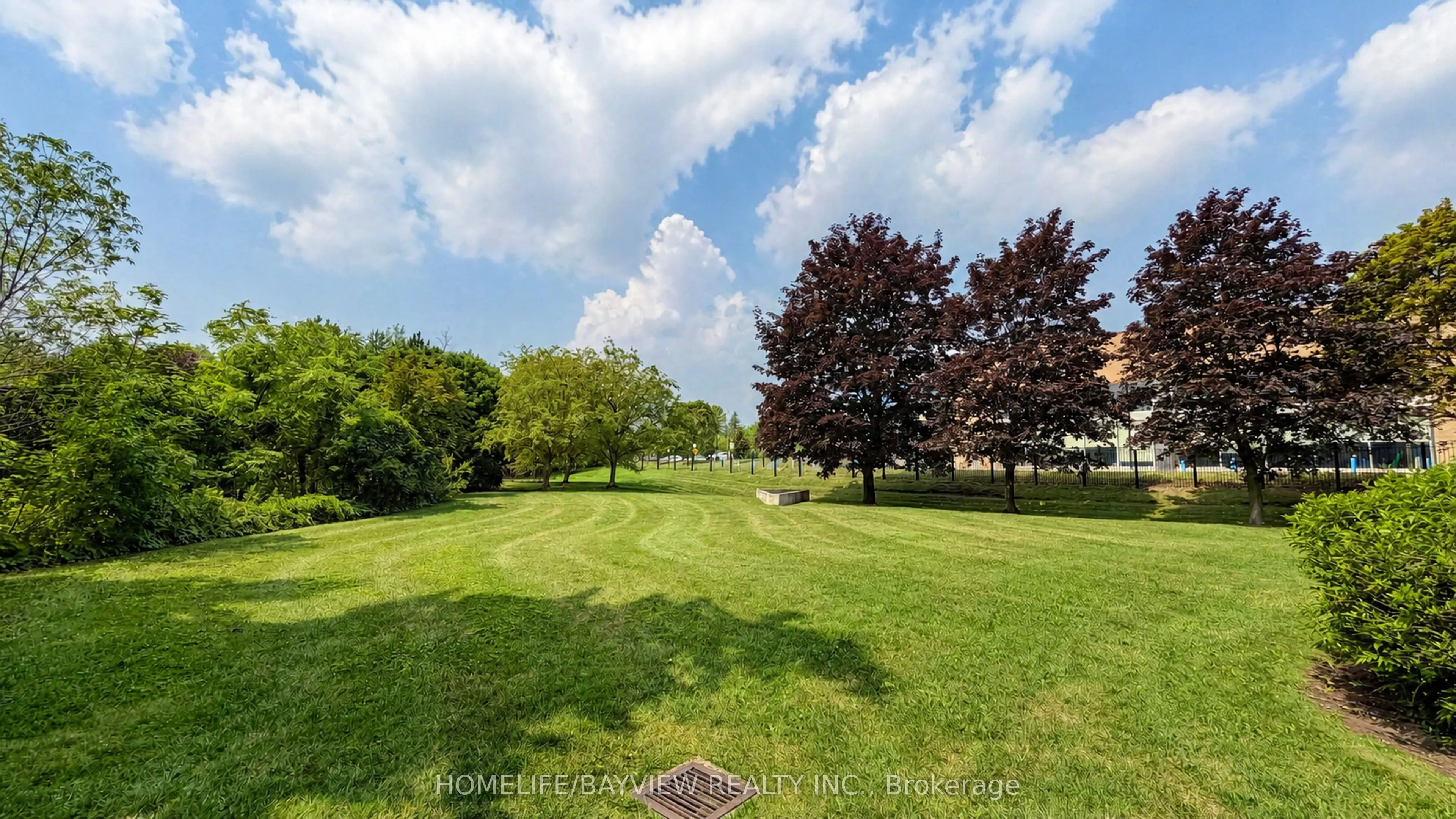 20 Harding Boulevard W #1103