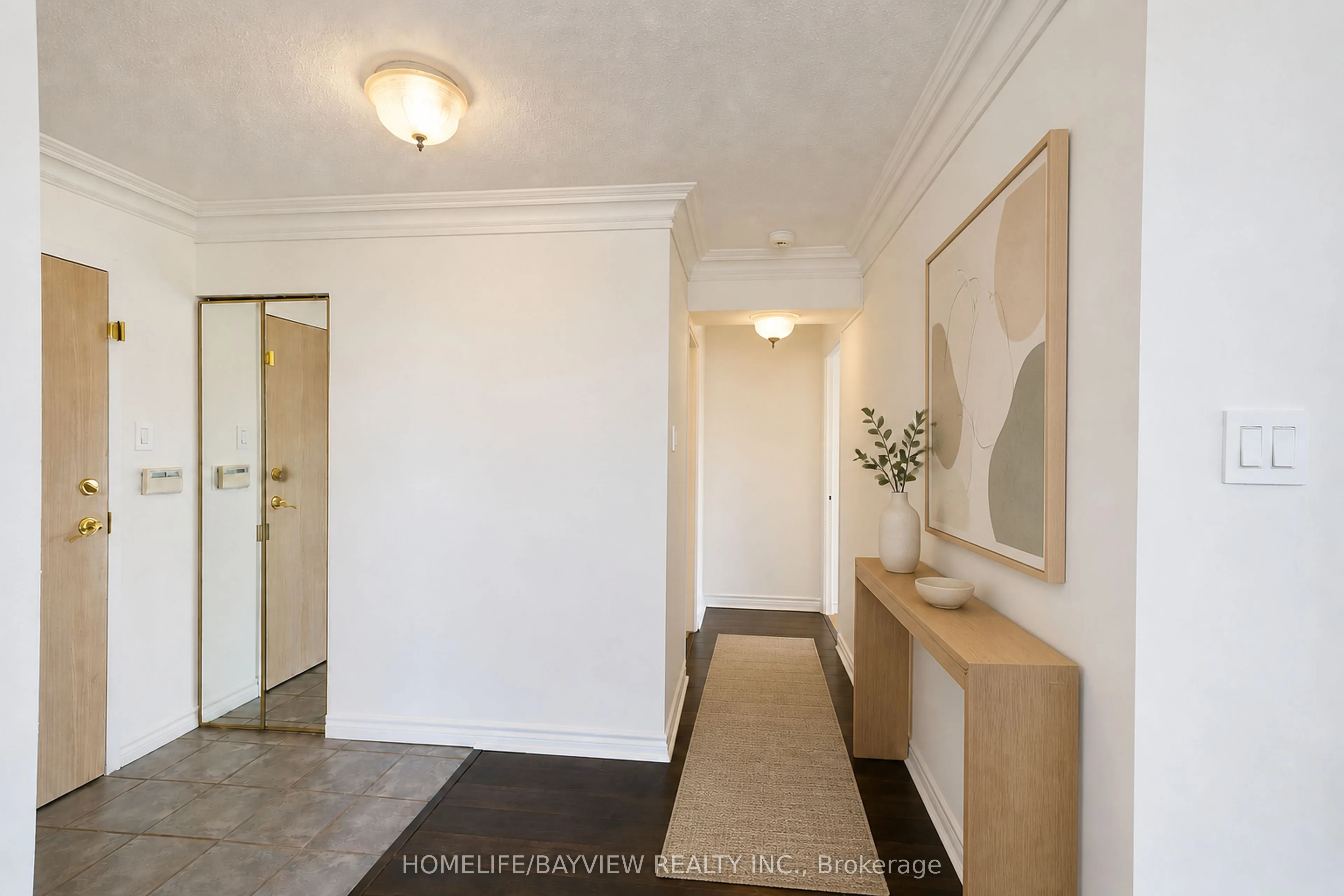 20 Harding Boulevard W #1103