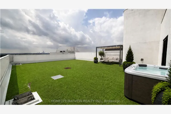 20 Harding Boulevard W