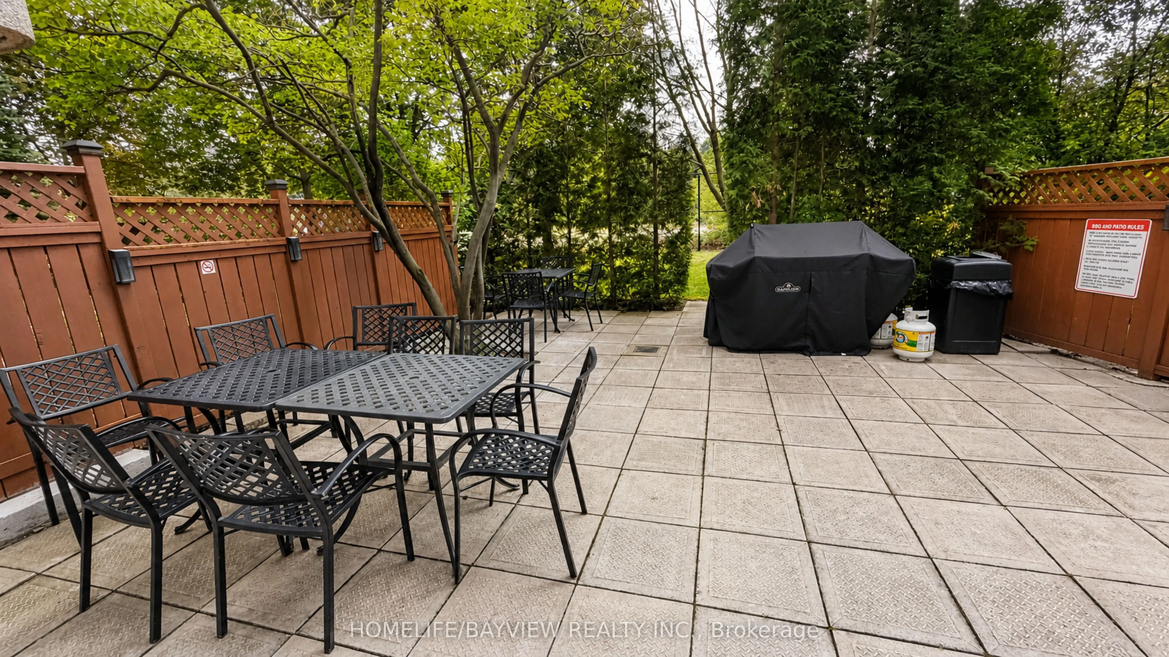 20 Harding Boulevard W #1103