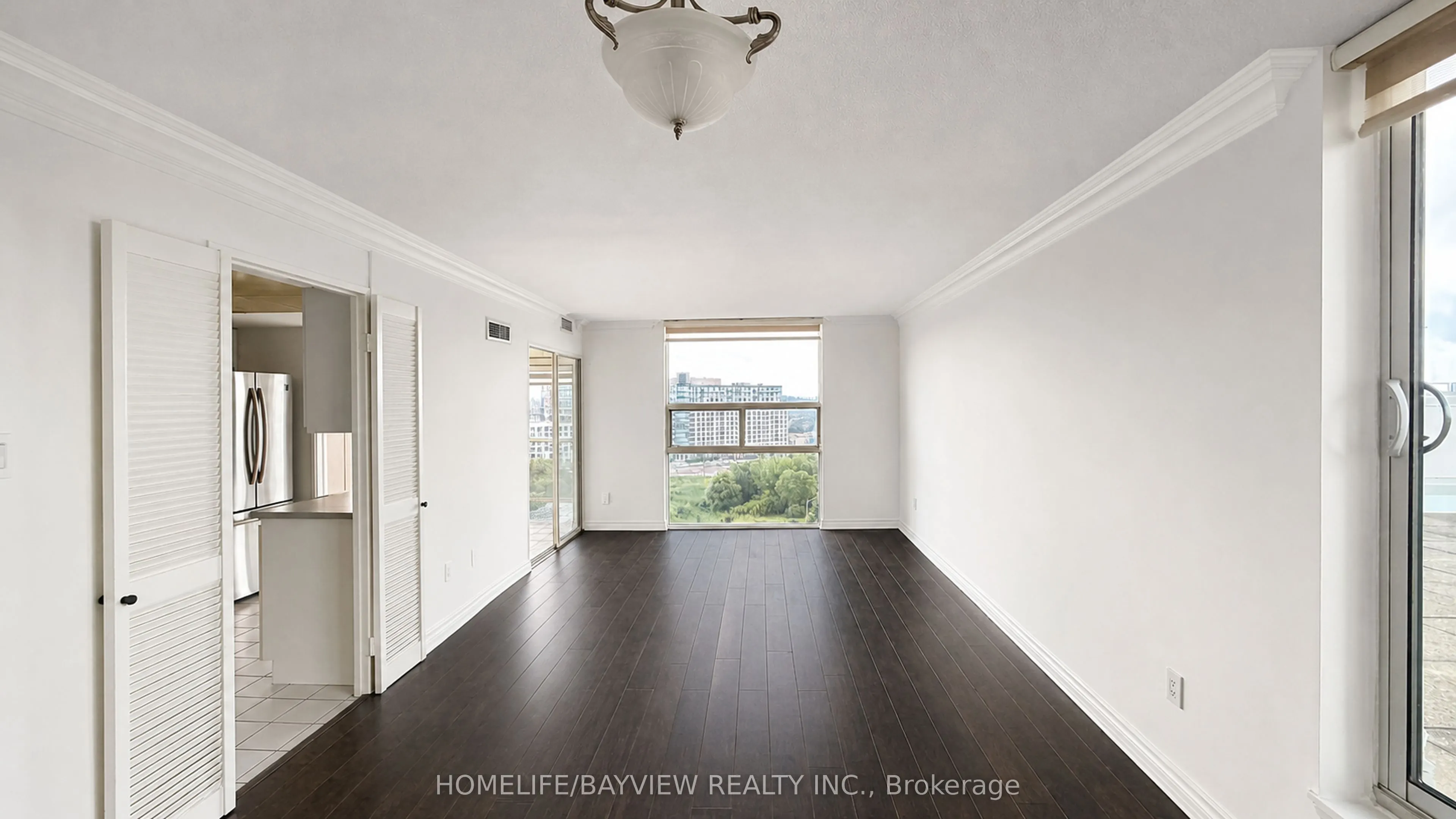 20 Harding Boulevard W #1103