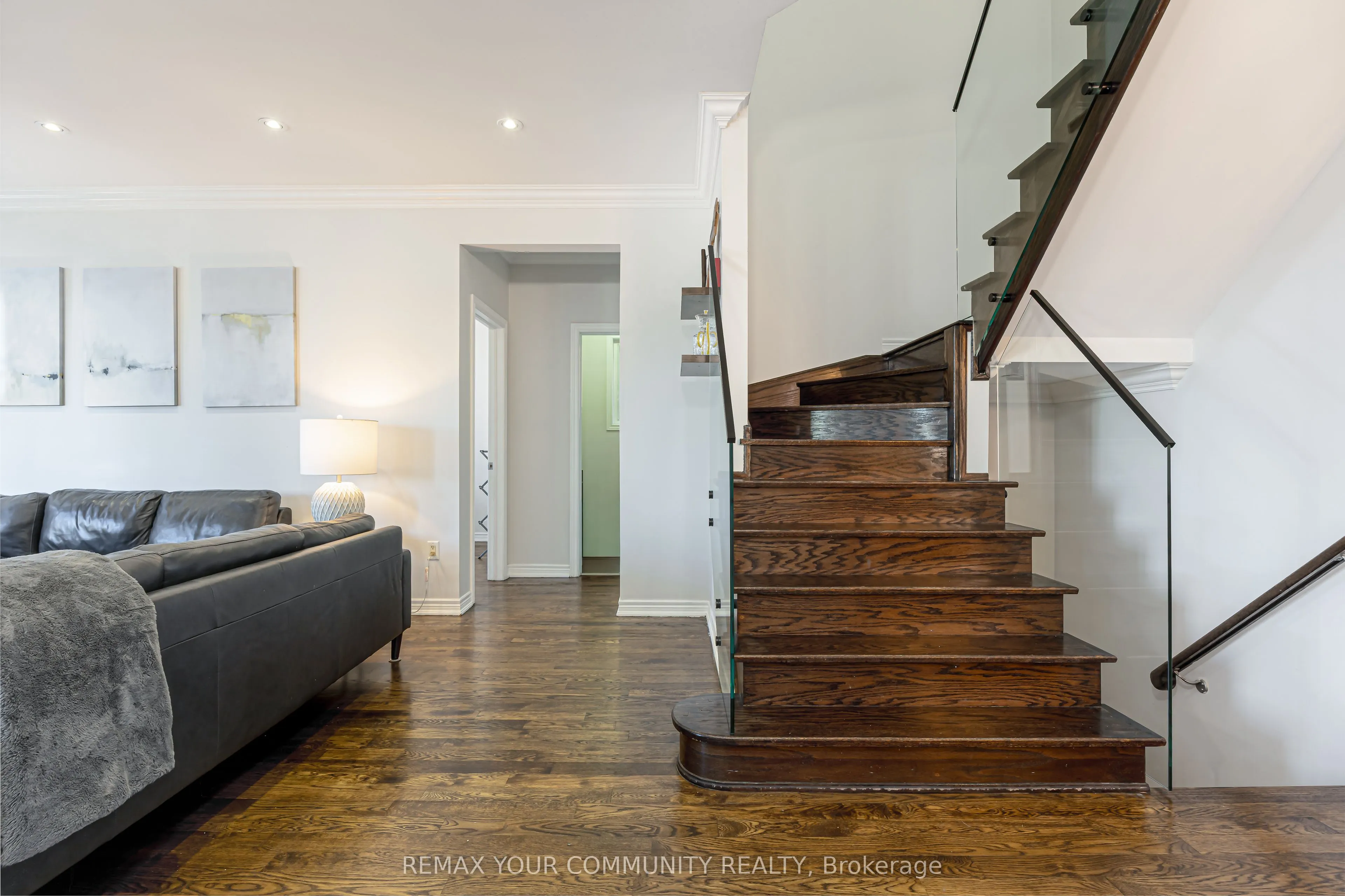 47 Vandervoort Drive