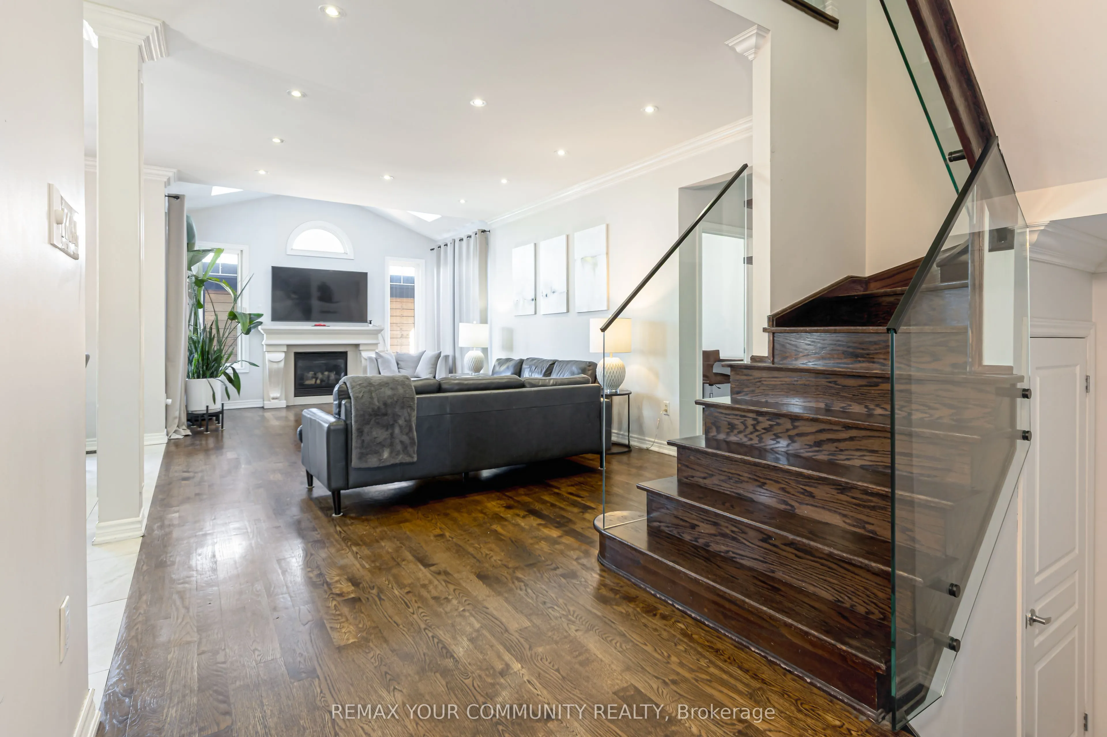 47 Vandervoort Drive