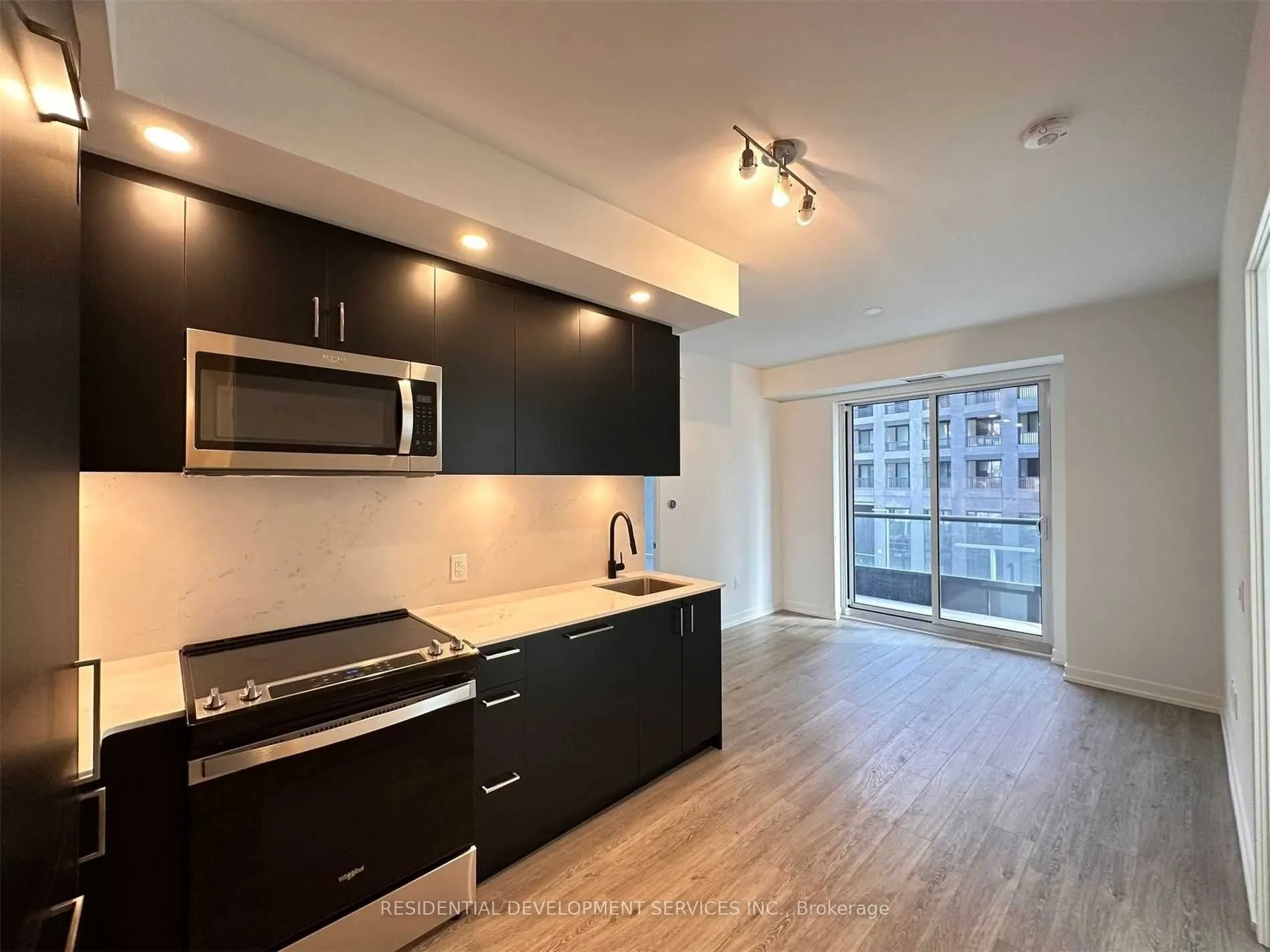 3 Rosewater Street #207W