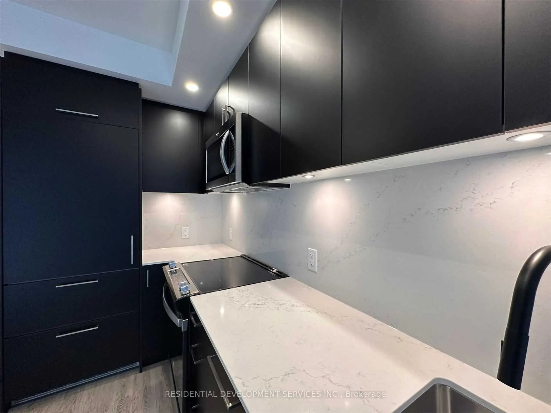 3 Rosewater Street #207W