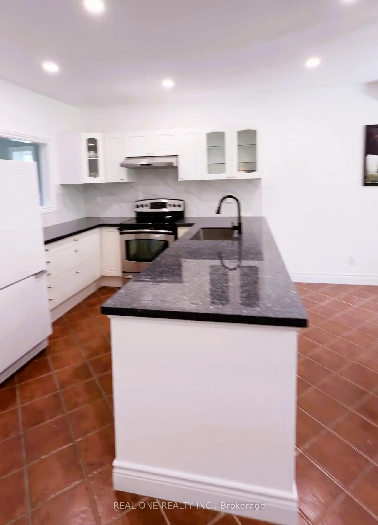 86 Morrison Avenue #A