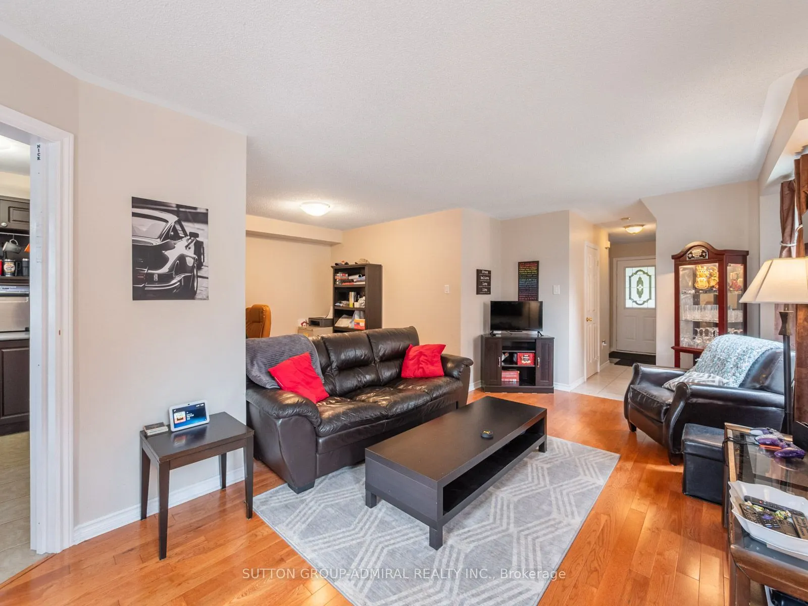 267 Warner Crescent