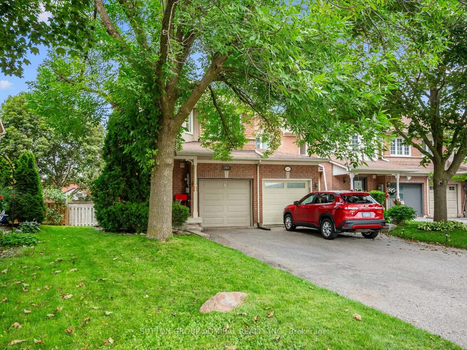 267 Warner Crescent