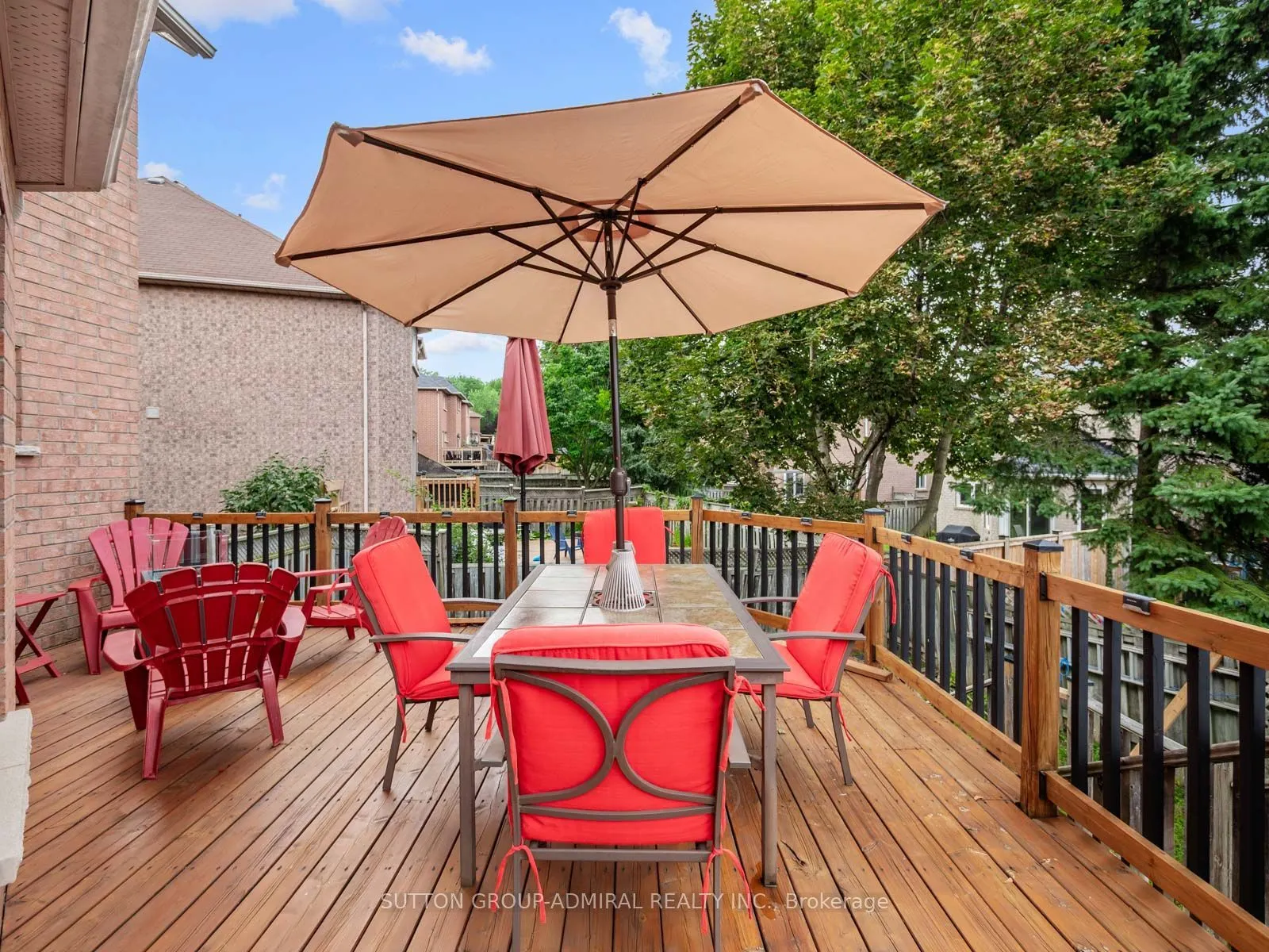 267 Warner Crescent