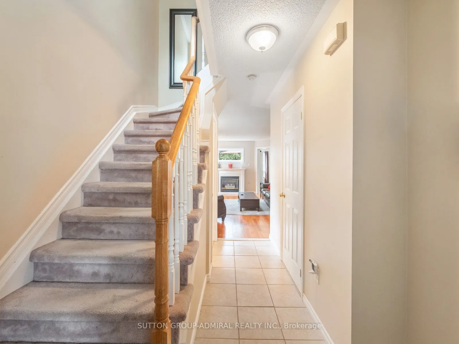 267 Warner Crescent