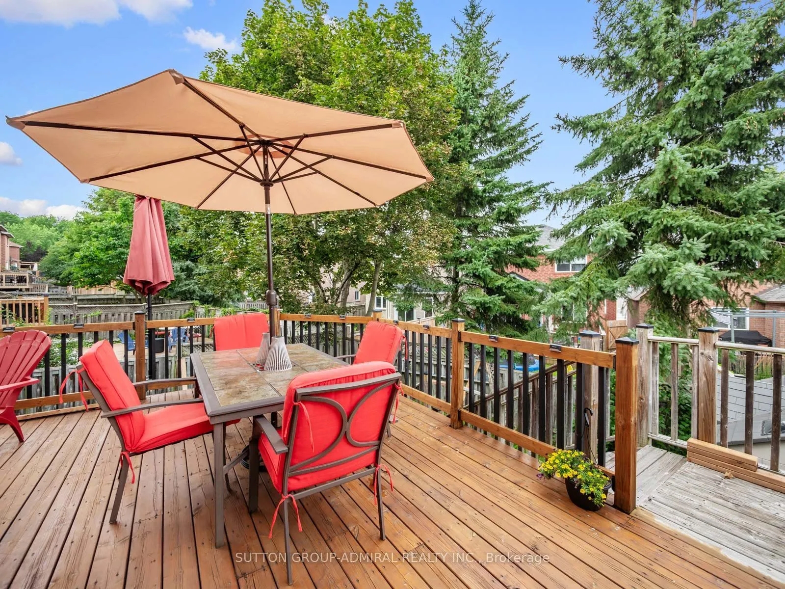 267 Warner Crescent