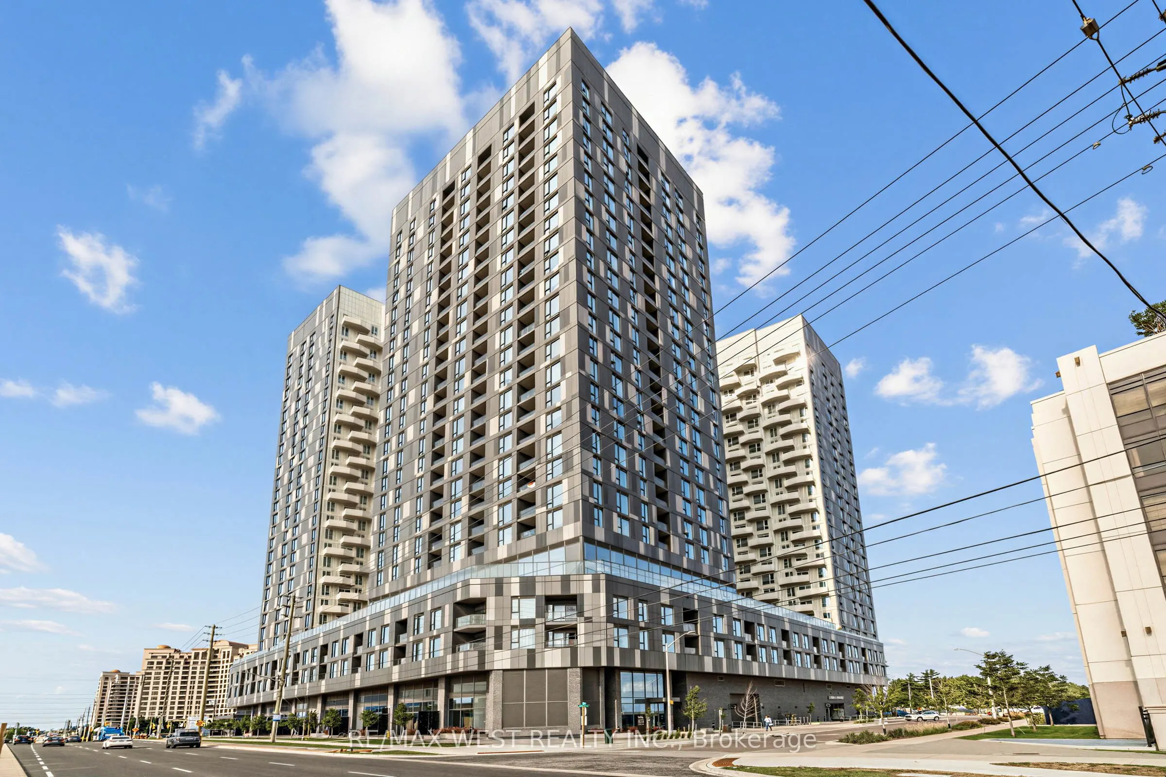 10 Abeja Street #1516
