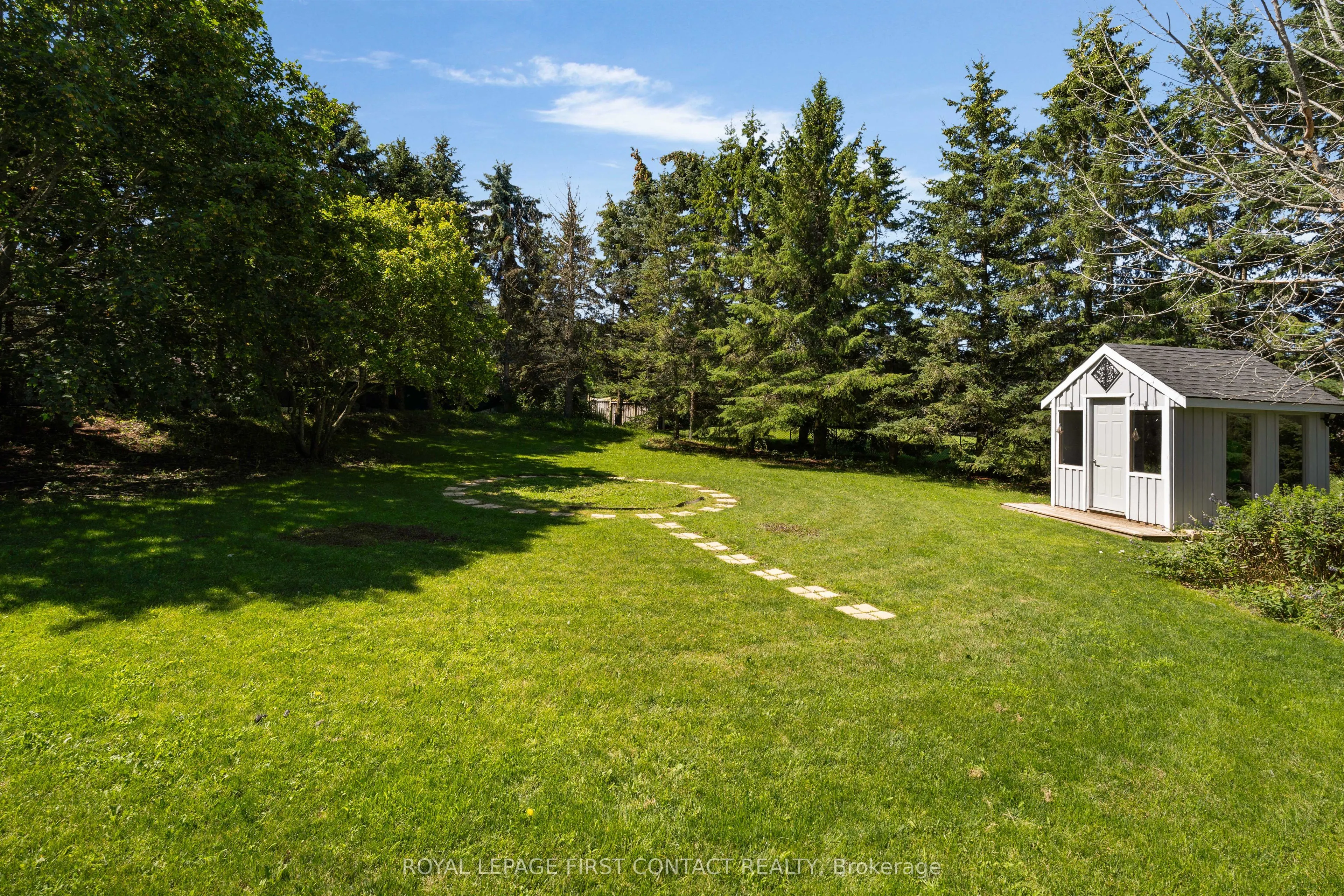 43 Vanderpost Crescent