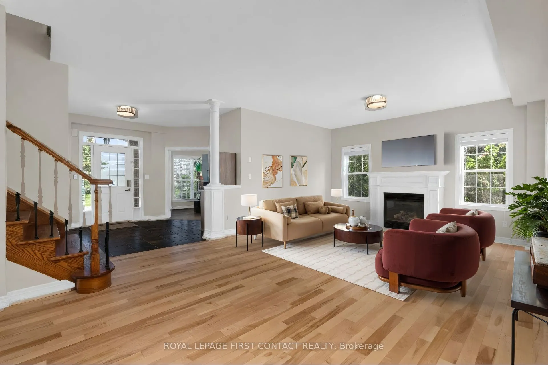 43 Vanderpost Crescent