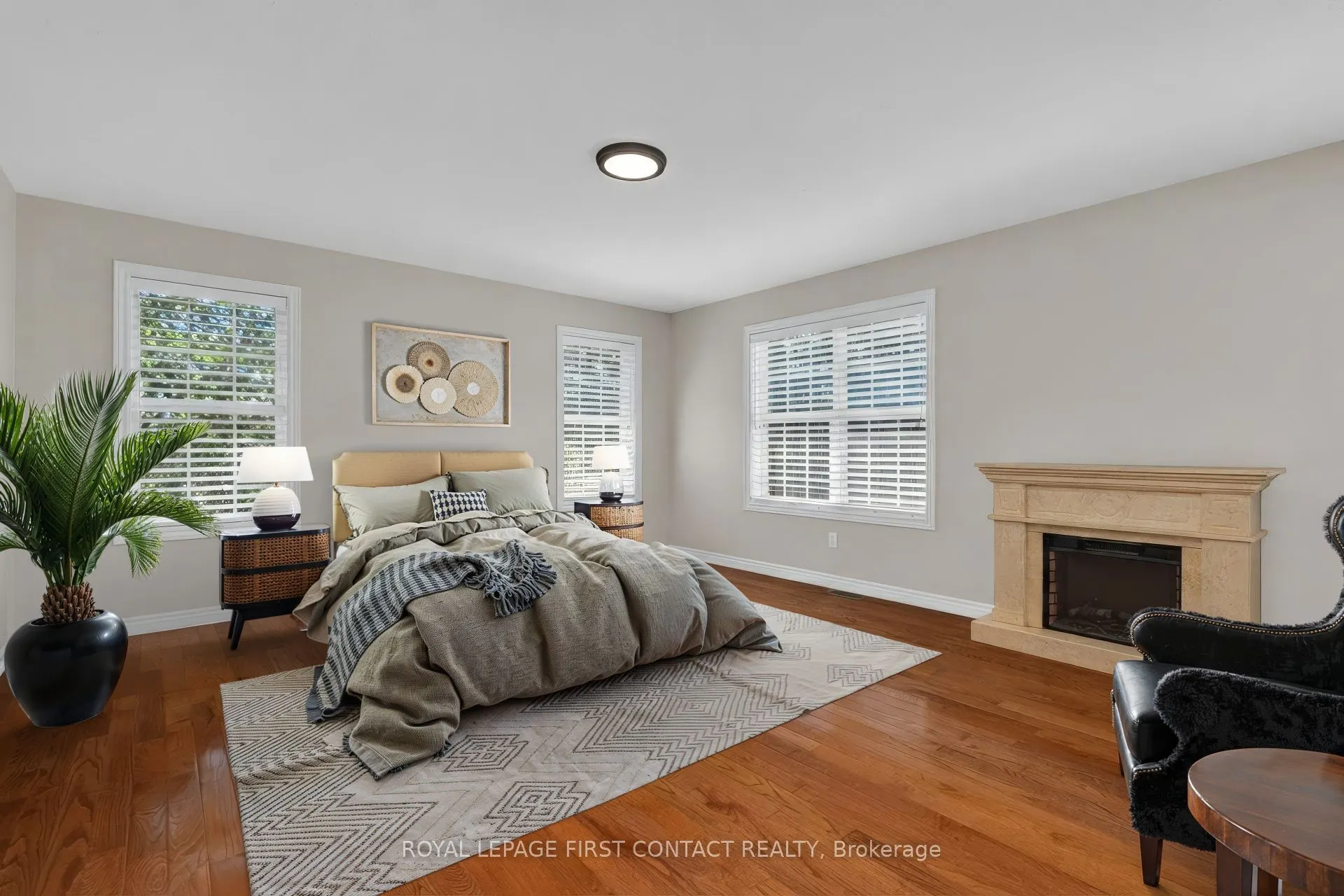 43 Vanderpost Crescent