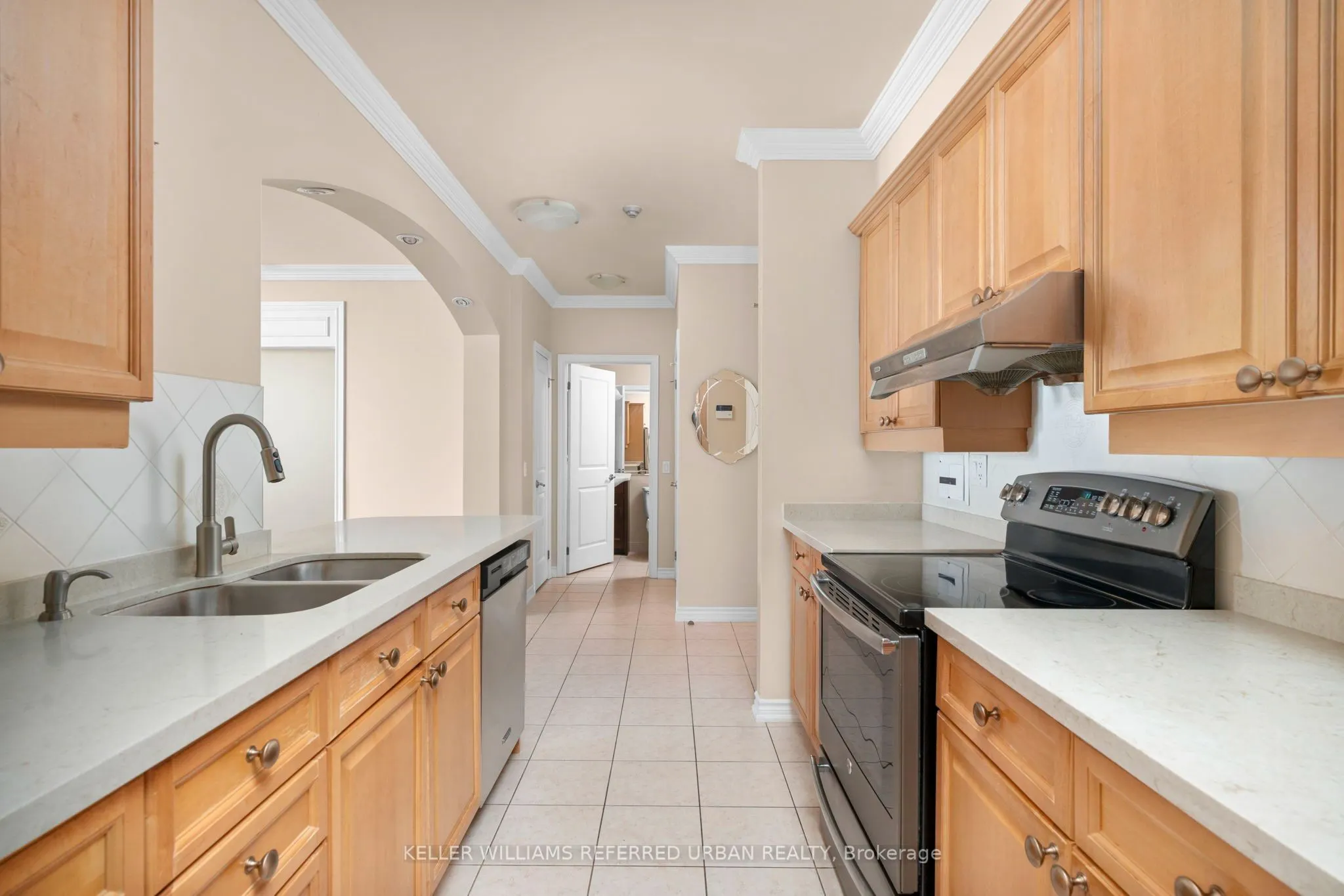 9519 Keele Street #212