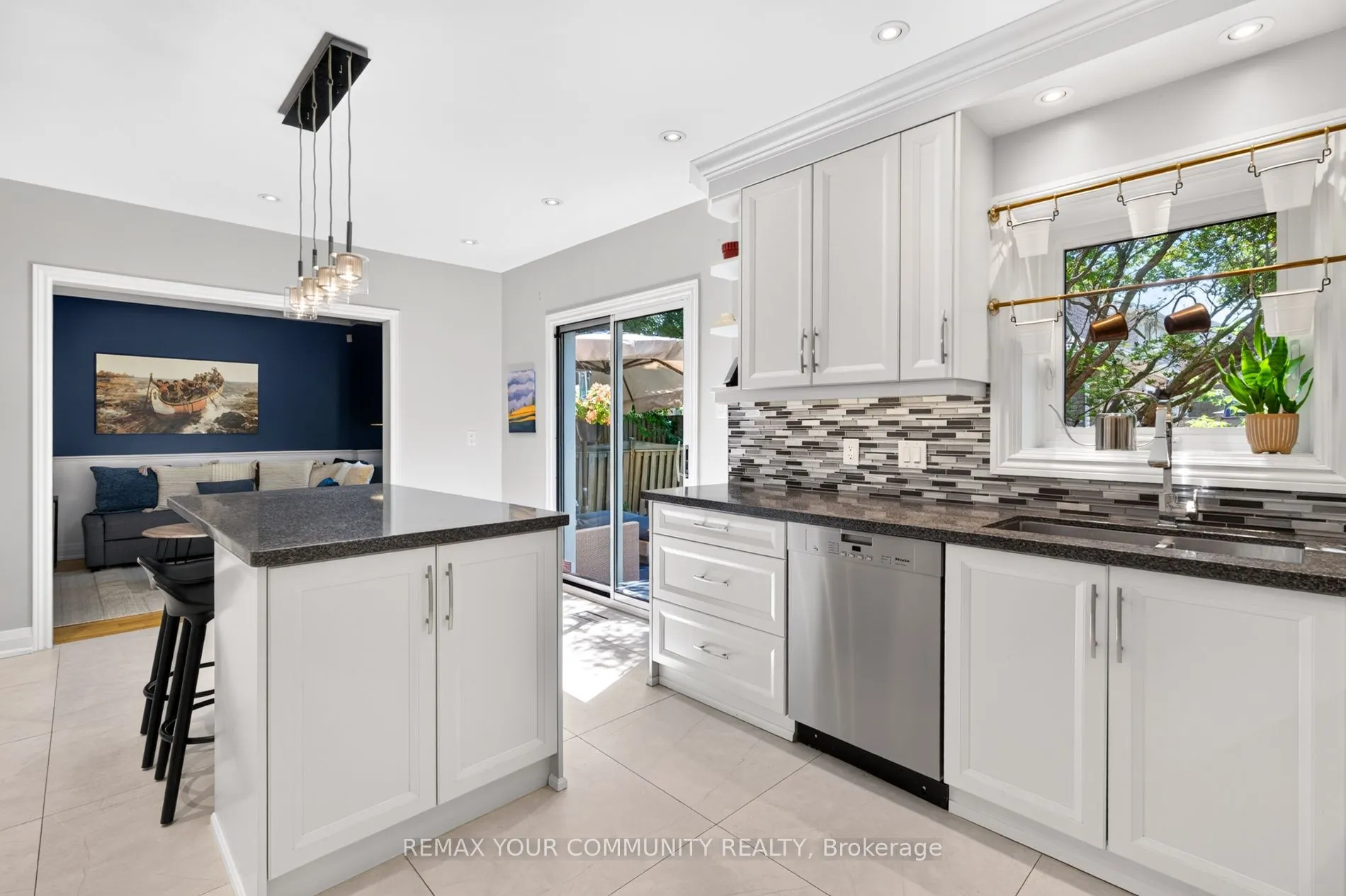 15 Klamath Court