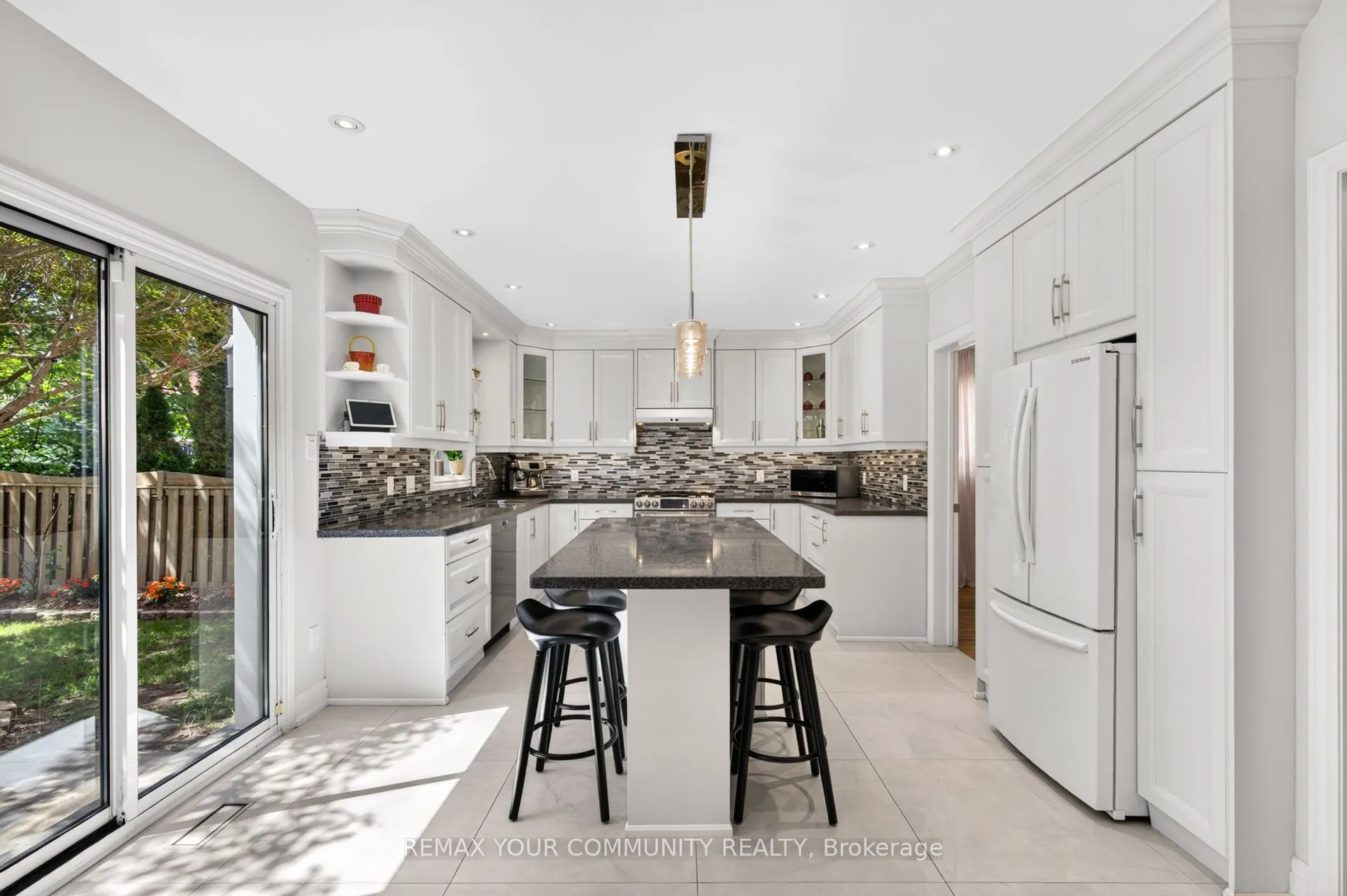 15 Klamath Court