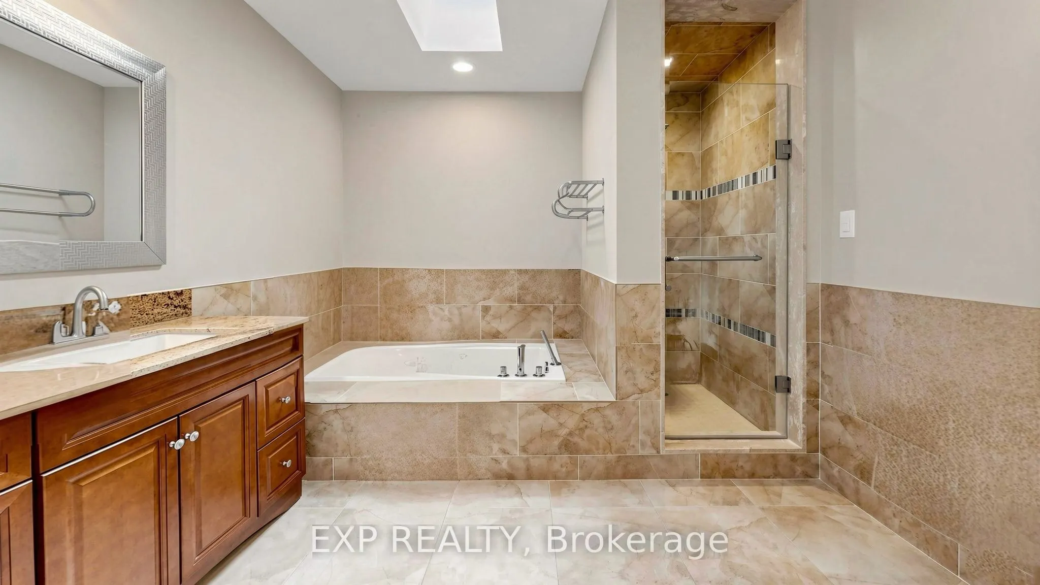 18 Mccowan Lane