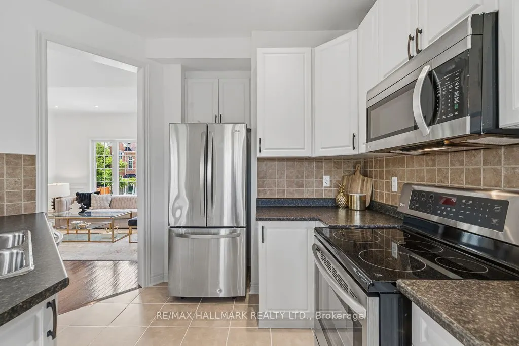 15 Old Colony Road #24