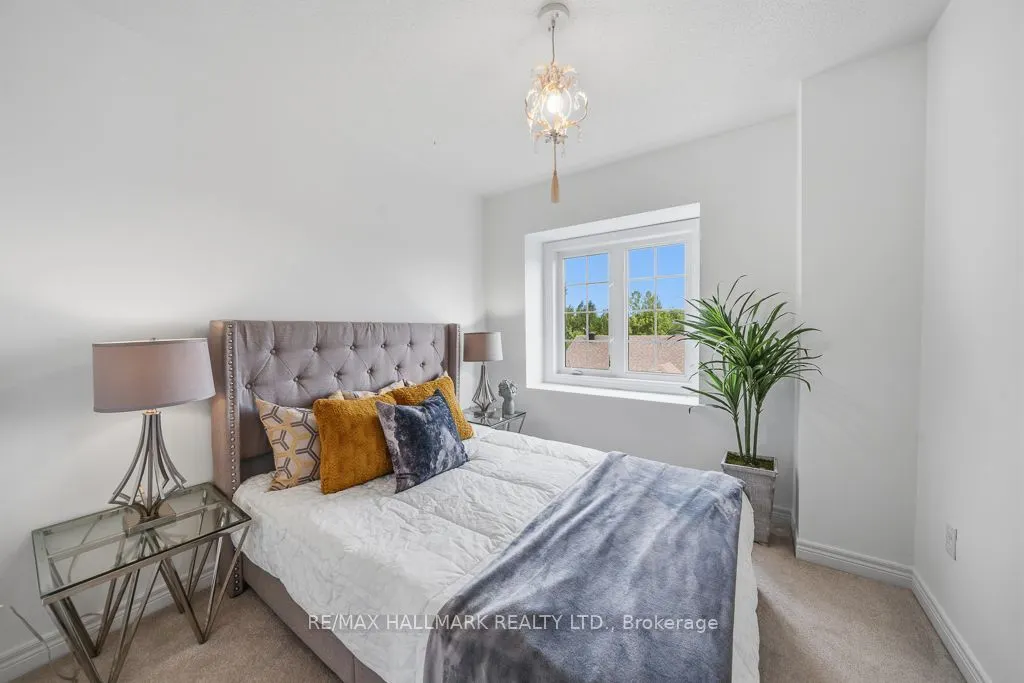 15 Old Colony Road #24