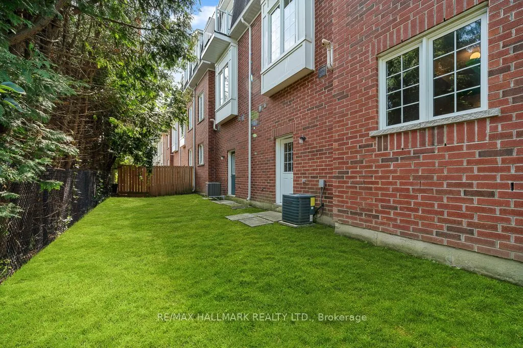 15 Old Colony Road #24