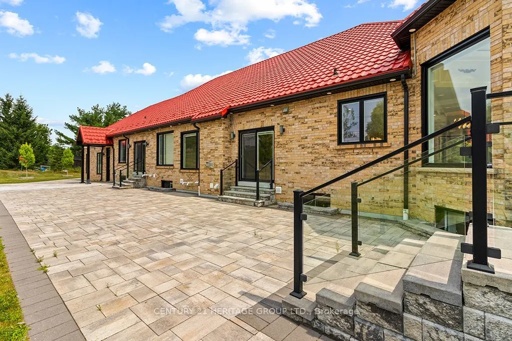 4 Loch Erne Lane