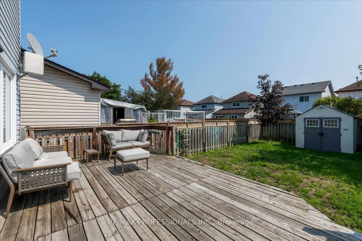 10 Corrie Crescent
