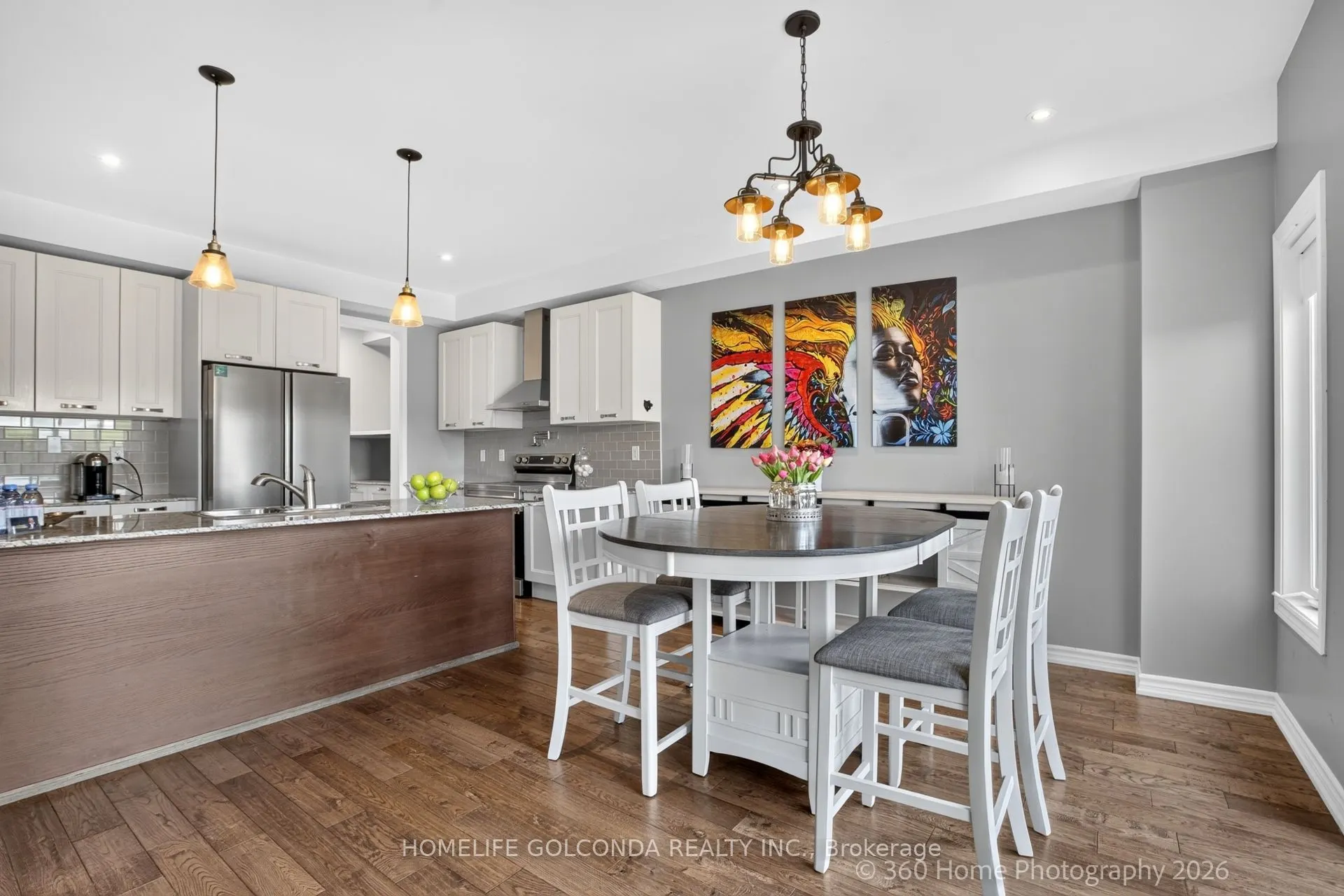 40 Ridge Gate Crescent
