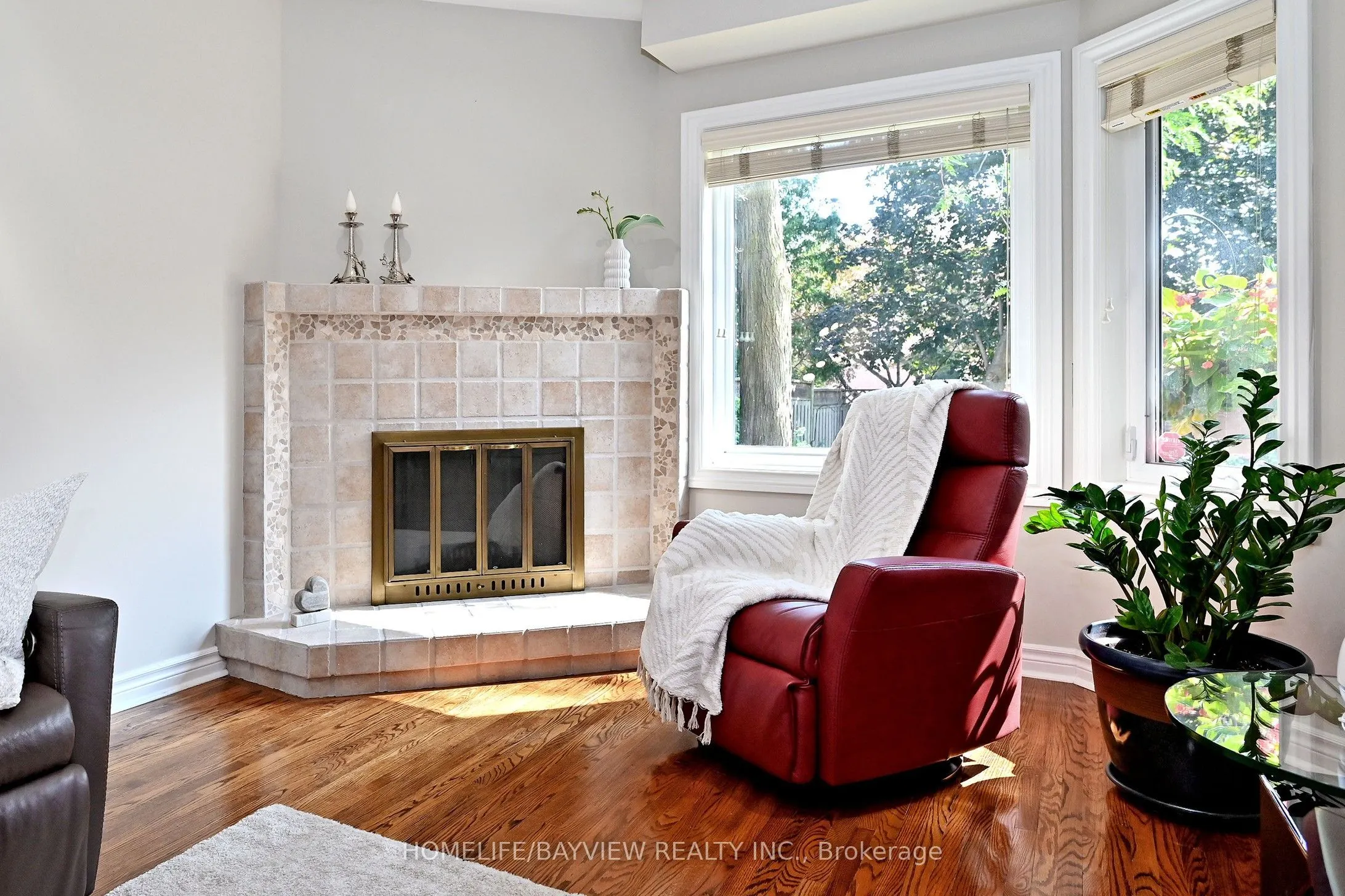 58 Thornbrook Court