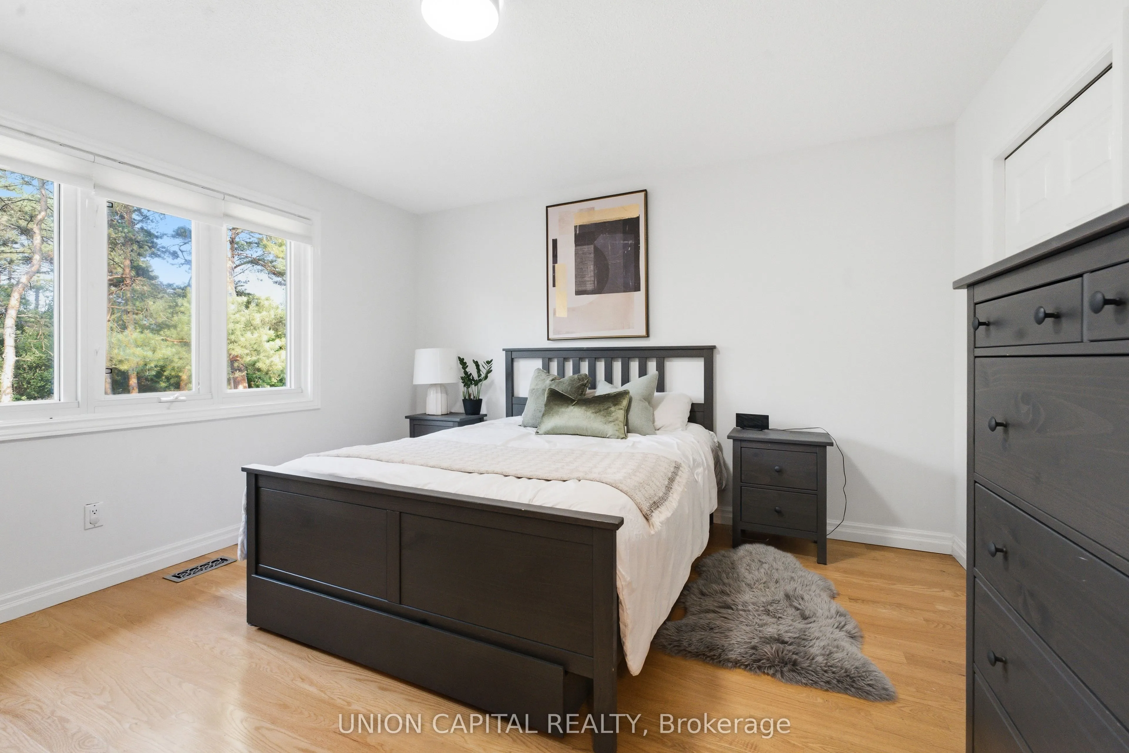 22 Cynthia Crescent
