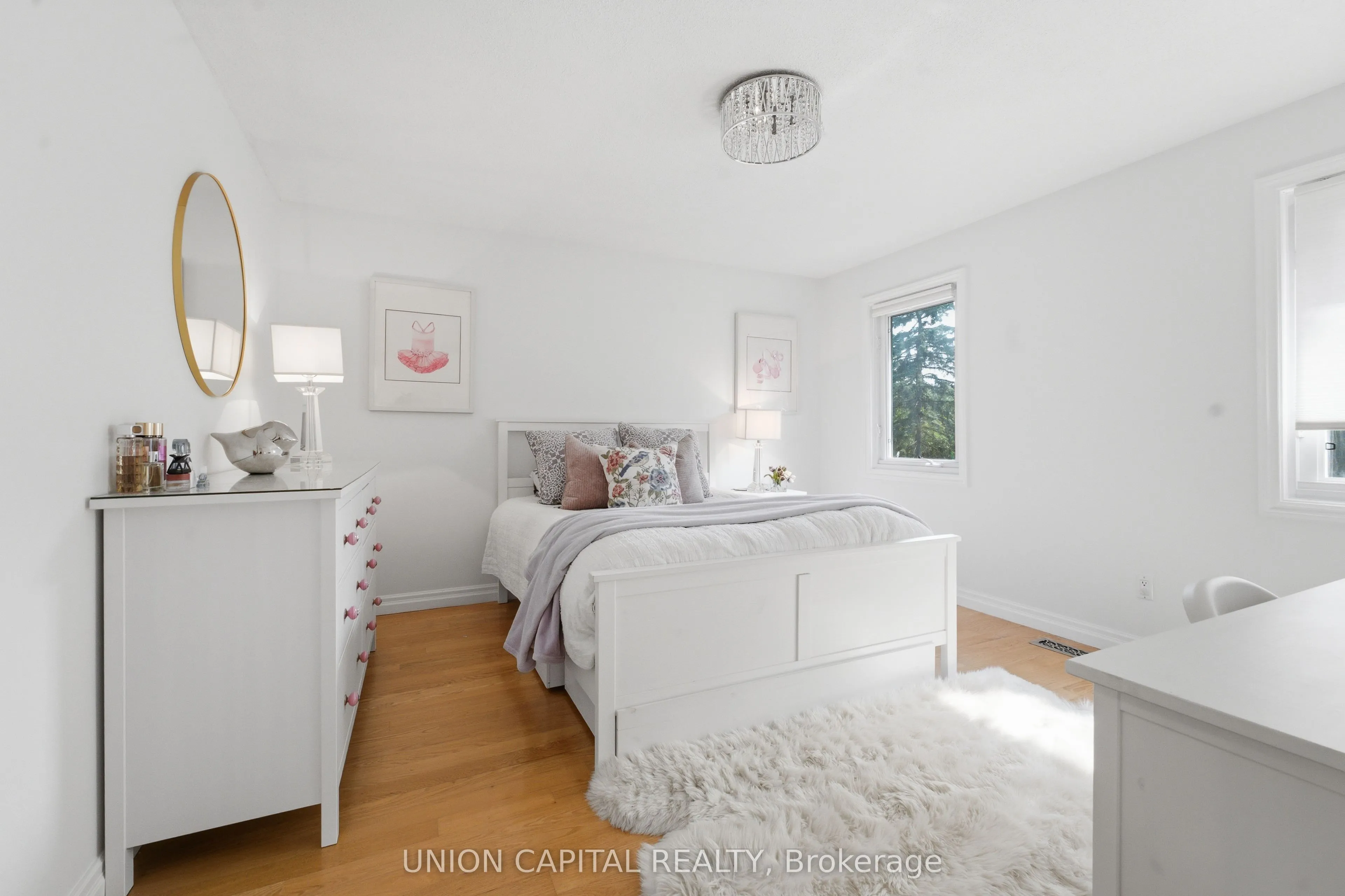 22 Cynthia Crescent
