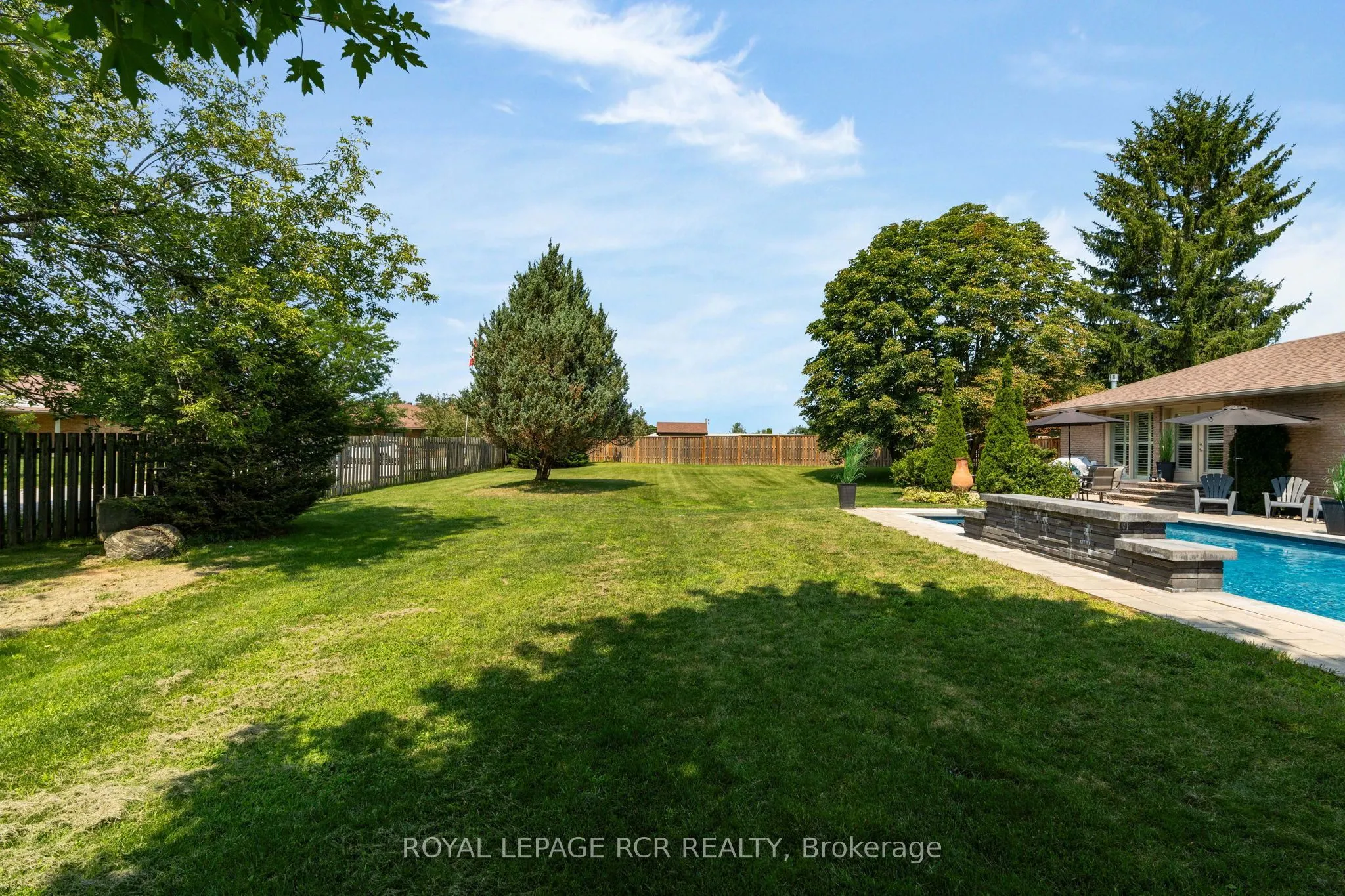 20 Douglas Drive