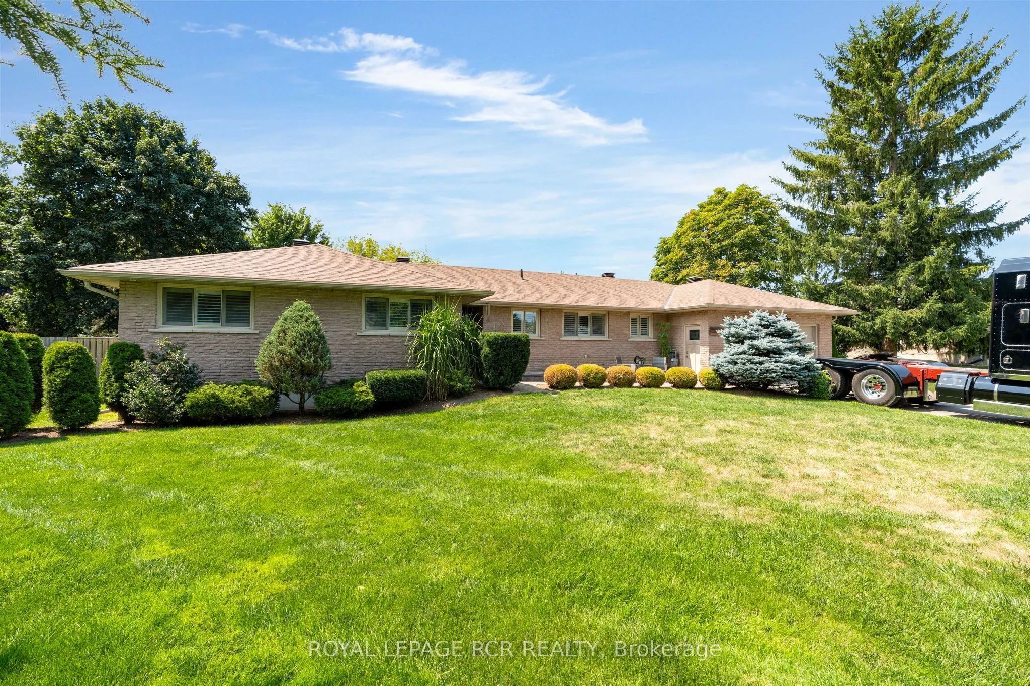 20 Douglas Drive